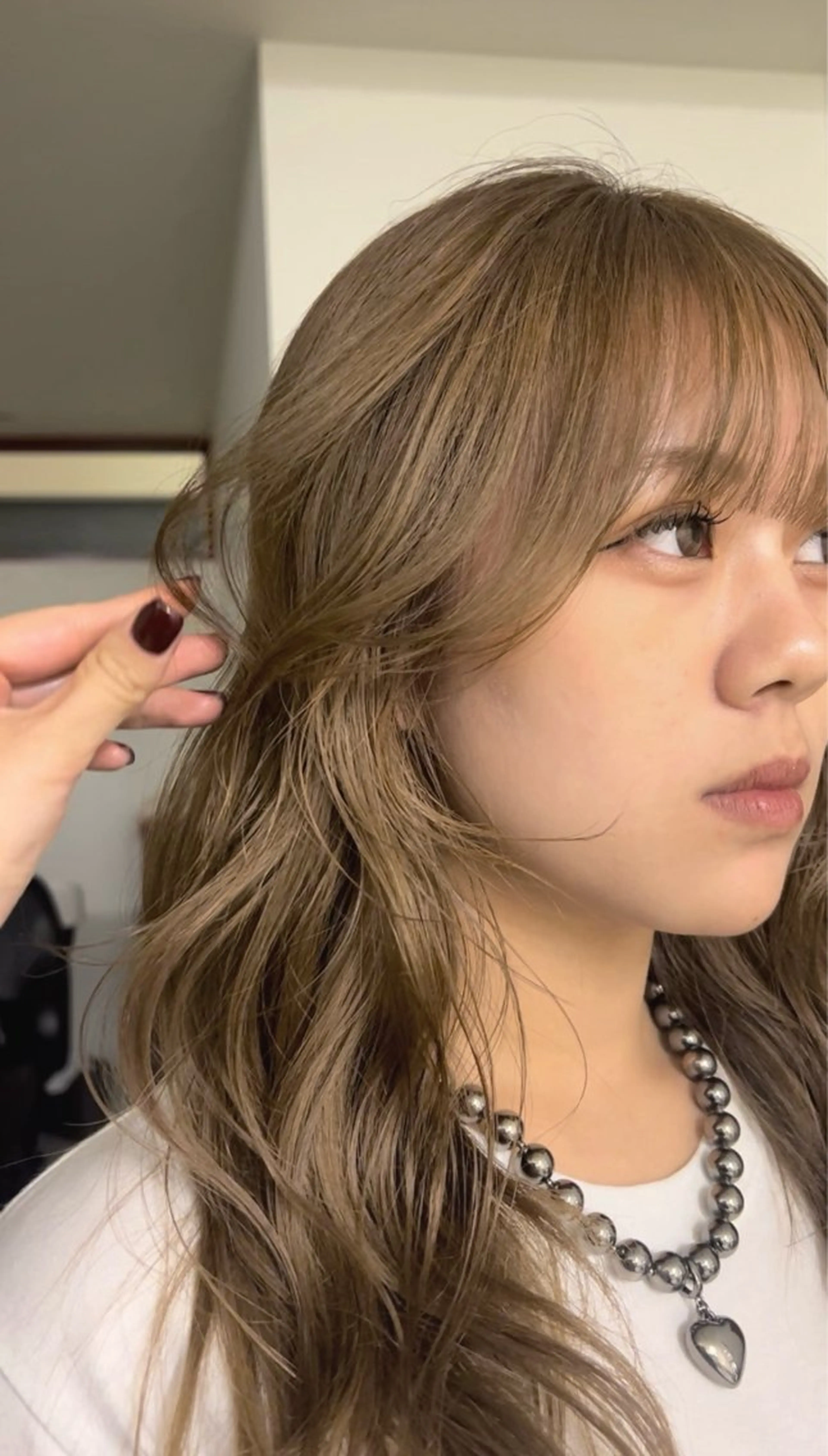 ロング カラー ヘアカラー トリートメント 小林 美咲のヘアスタイル