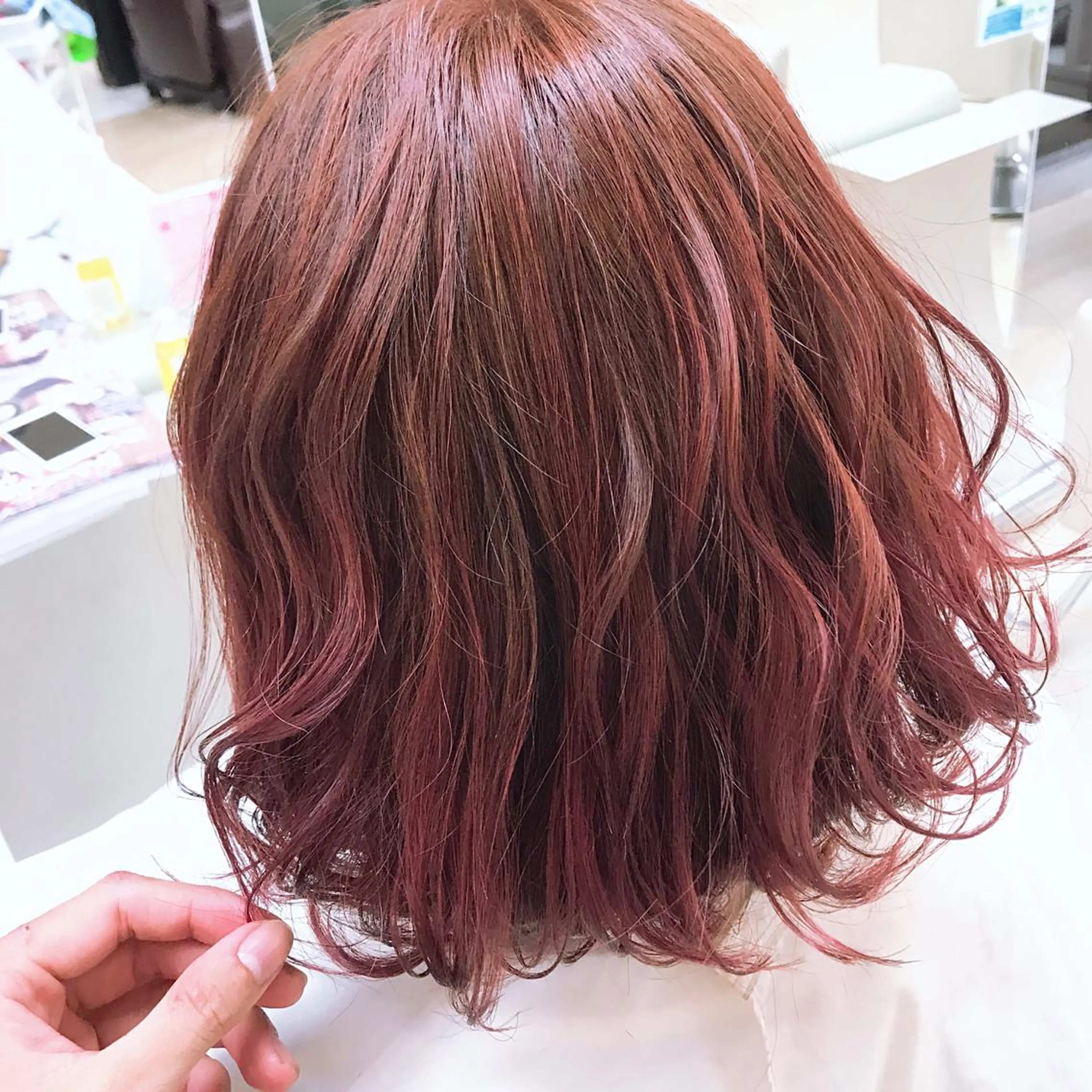 ショート カラー 艶髪大好き❣️ ⭐️MAYUMIのヘアスタイル
