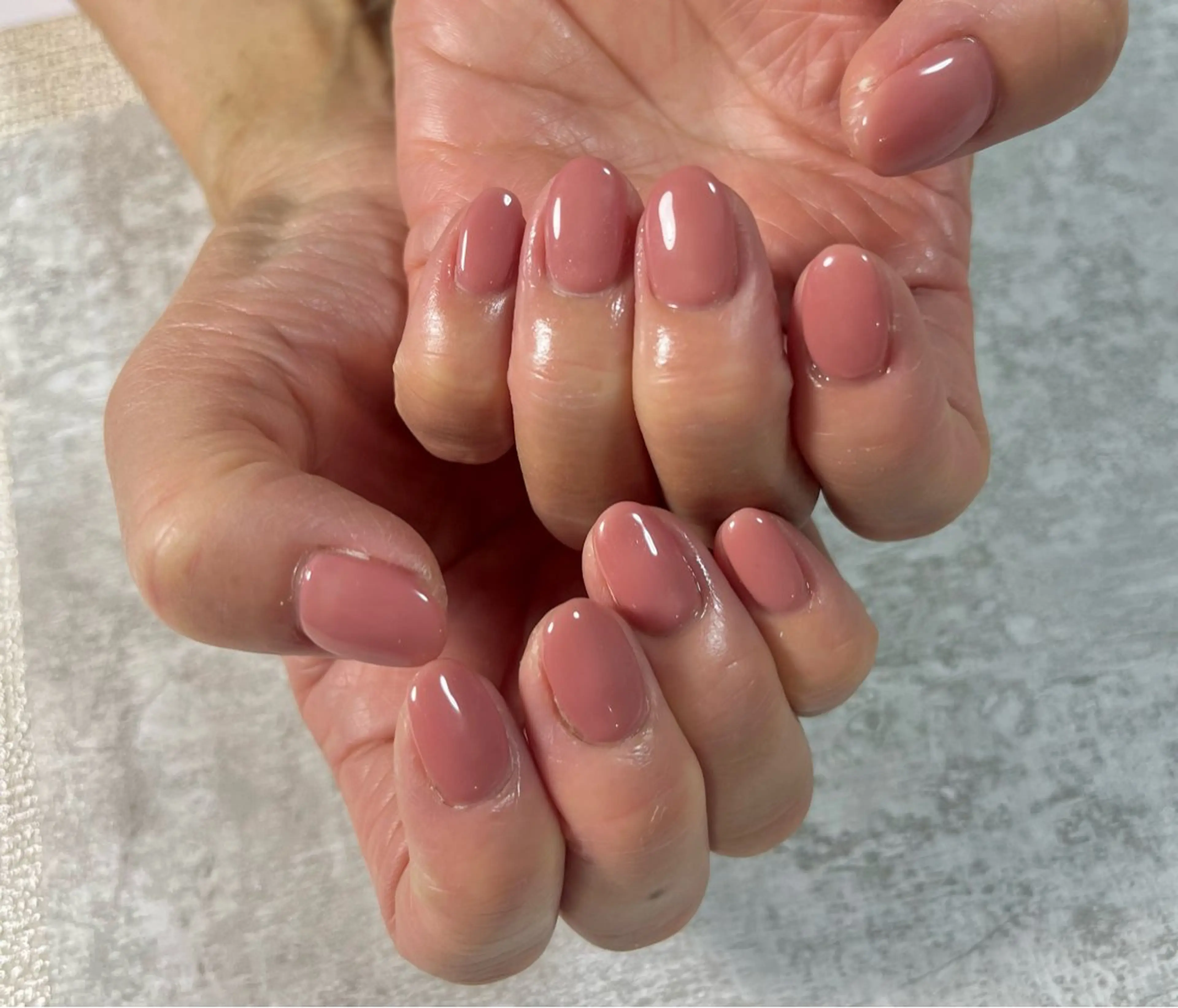 ネイル オーロラネイル ブルー フットネイル フレンチネイル ジェルネイル ハンドネイル kiki nail たまプラーザのネイルデザイン