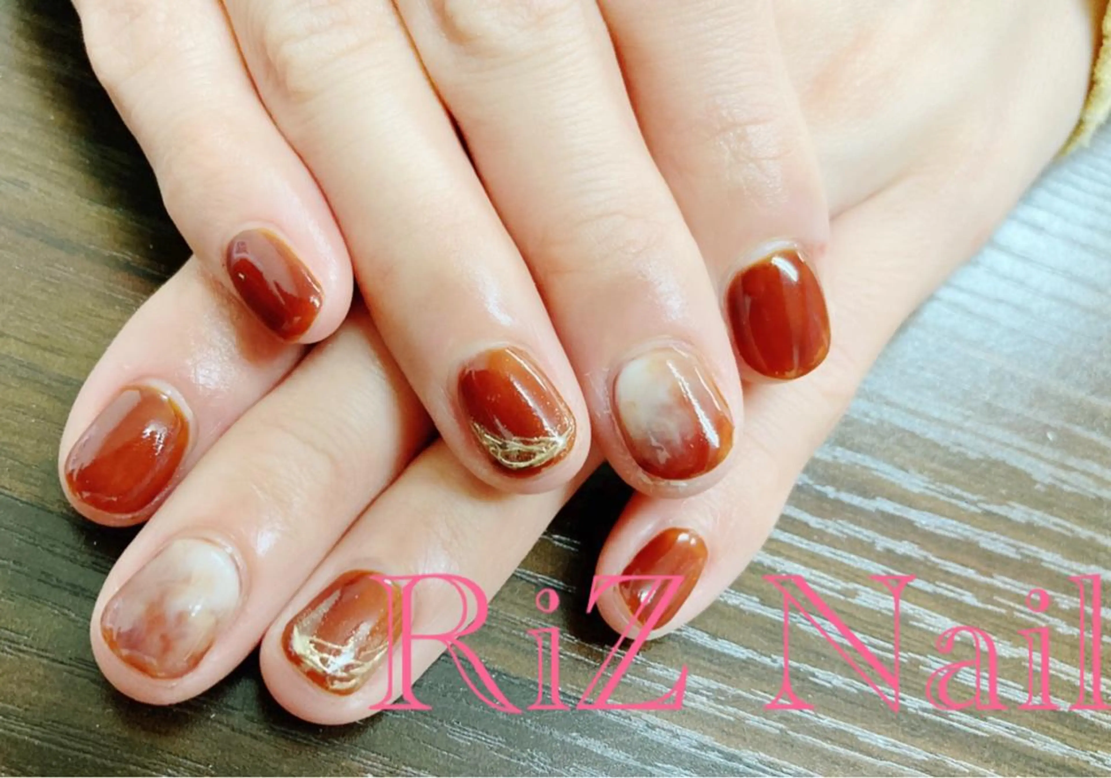 ネイル ブラウン RiZ nail salonのネイルデザイン
