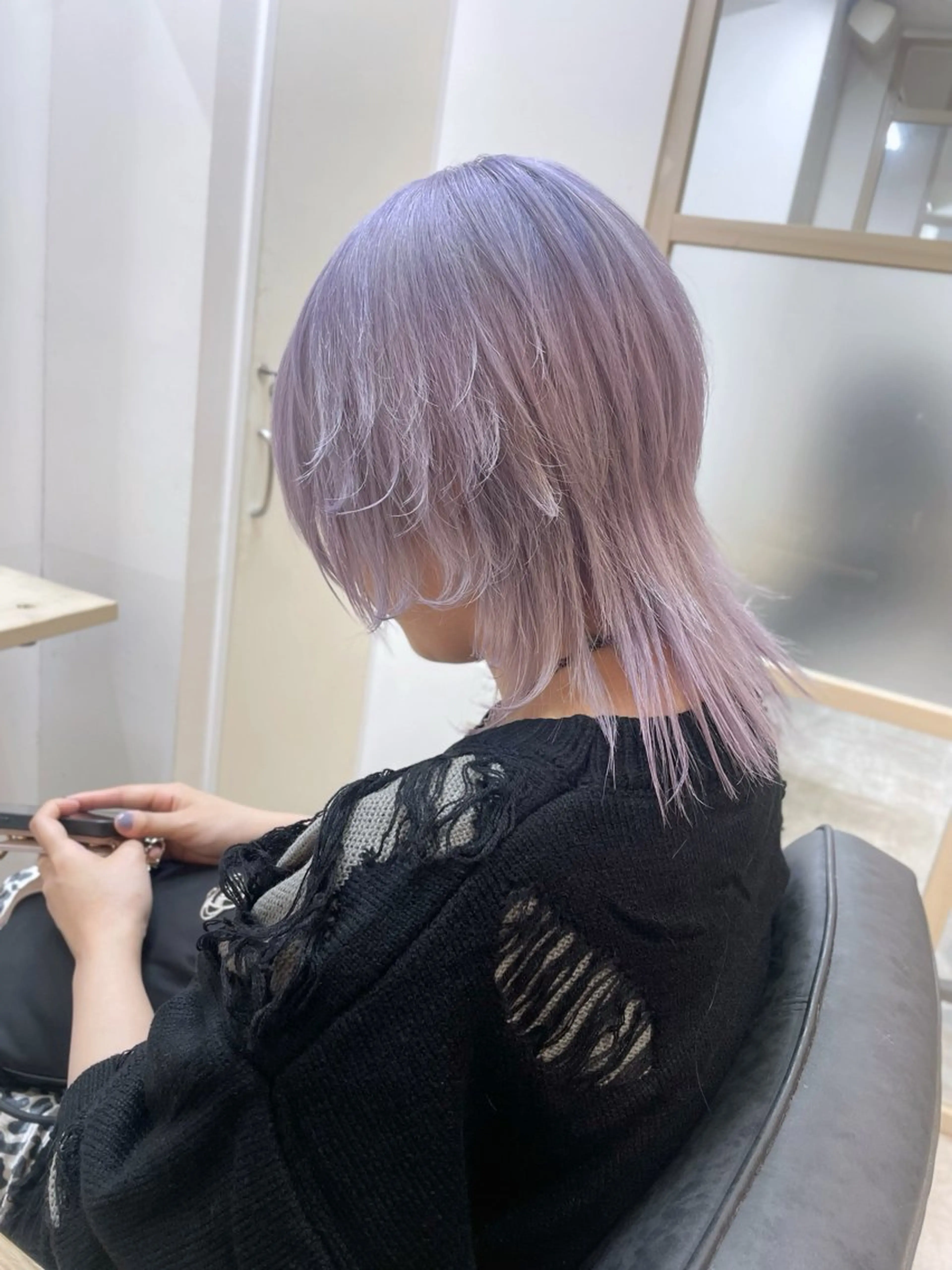 ミディアム カラー ブリーチ カット ヘアカラー トリートメント EMANON新宿南口所属・🦄中性ウルフ ☁️Shiori🦄のヘアスタイル