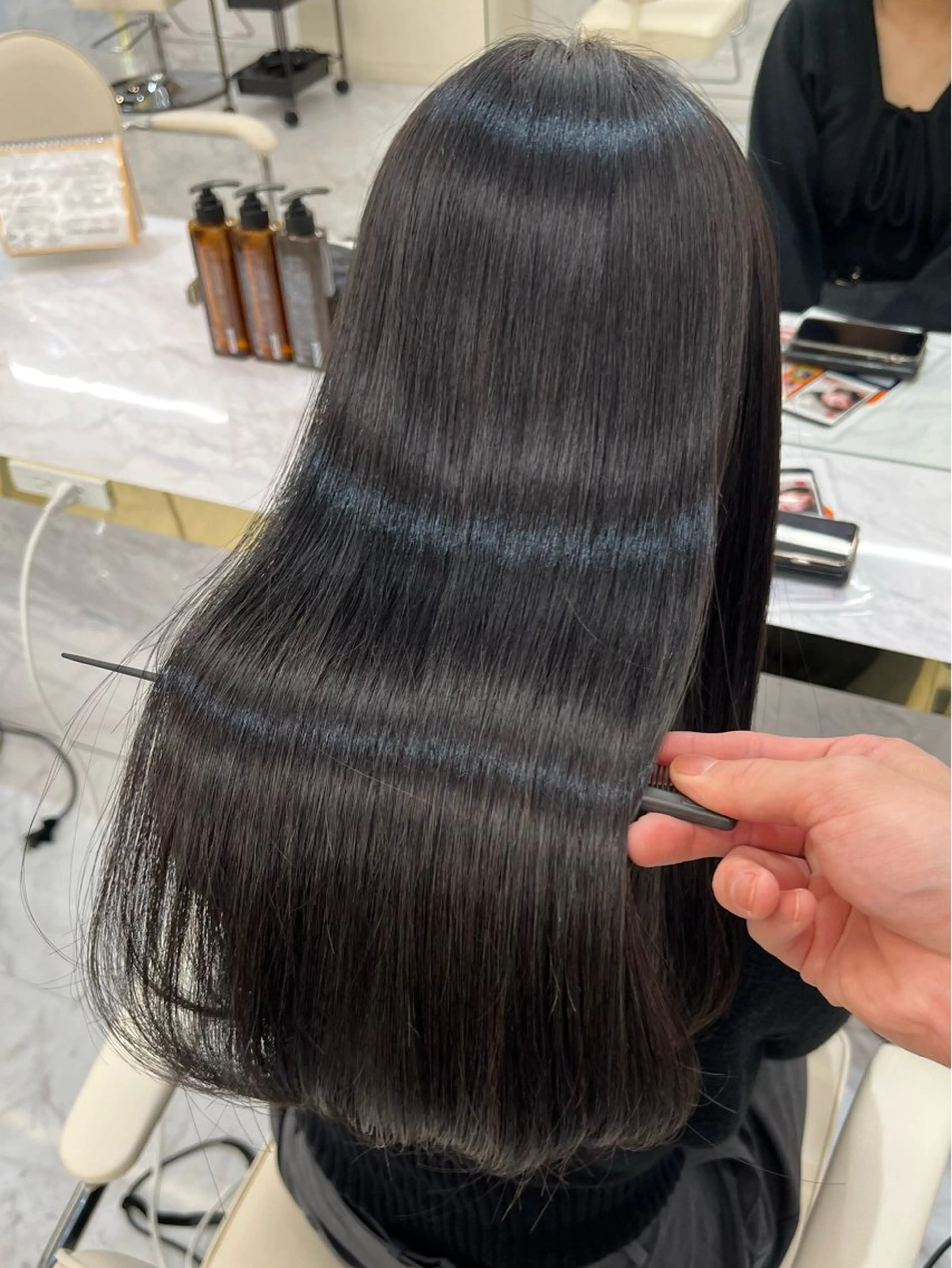 ロング カット ヘアカラー 縮毛矯正 トリートメント 韓国風🫧髪質改善 村上　蒼生のヘアスタイル
