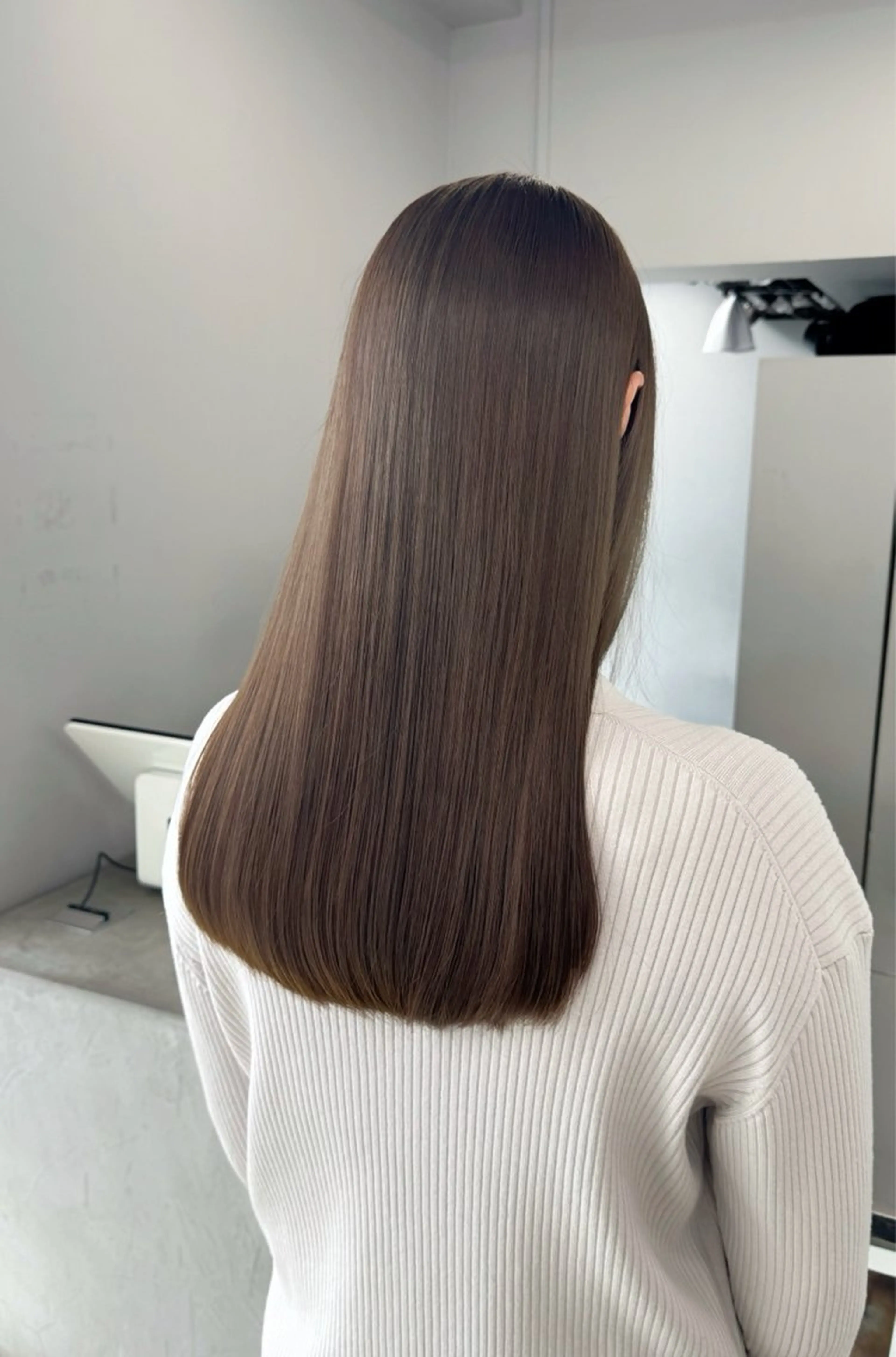 カラー ヘアカラー maina/透明感 ベージュ/ブラウンのヘアスタイル