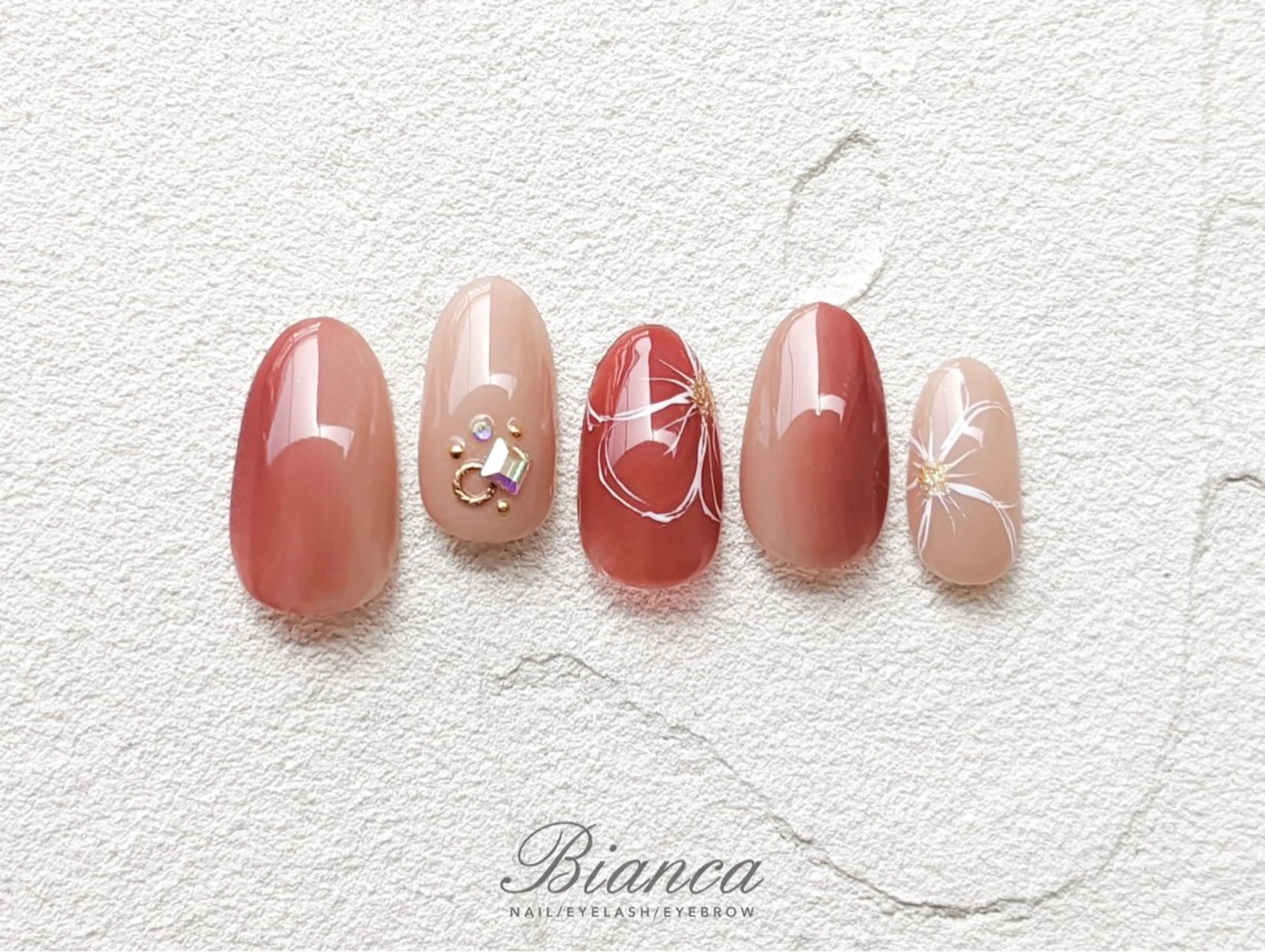 ネイル ハンドネイル Bianca栄店 みさと店長のネイルデザイン