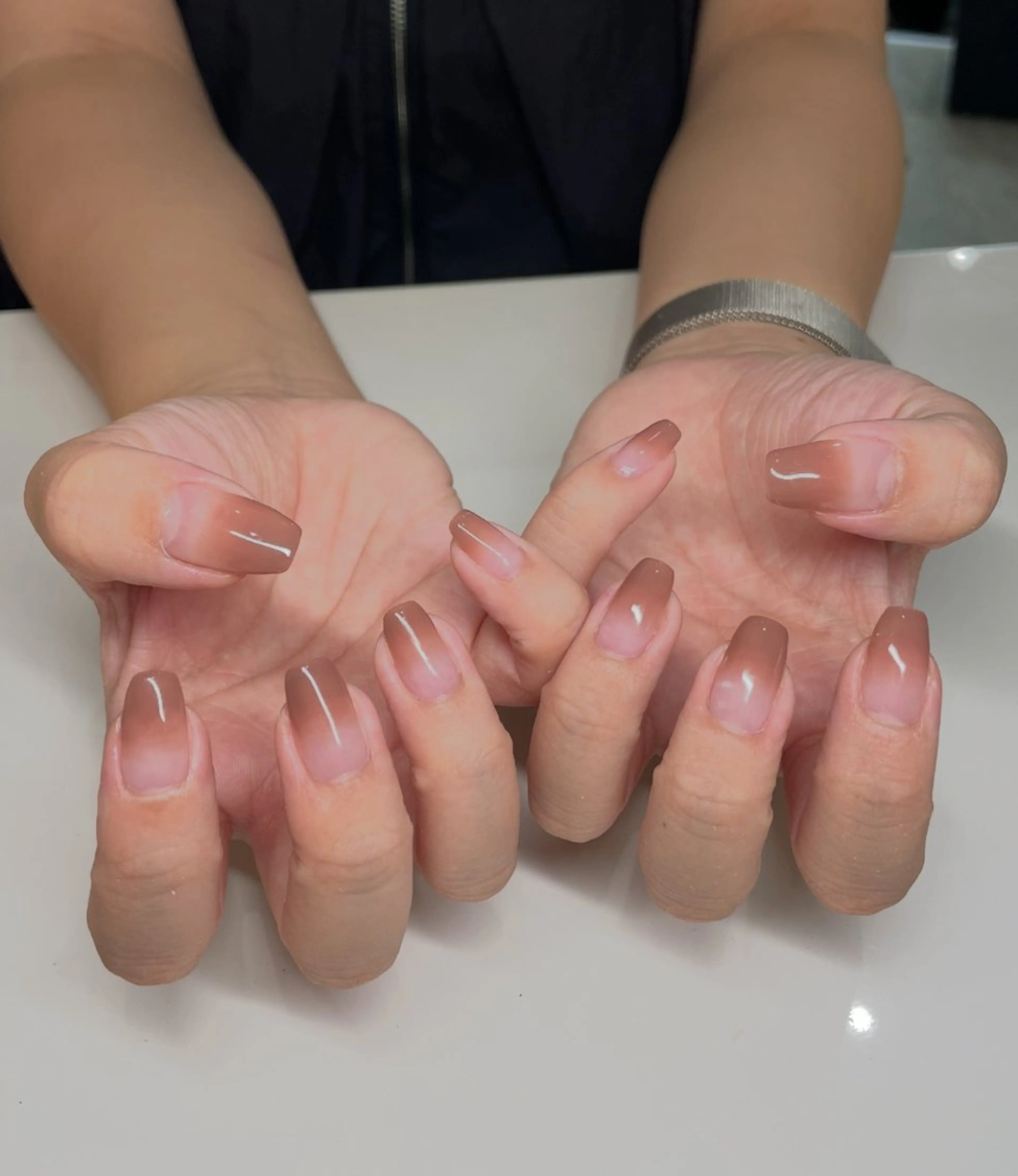 🌷【オフなし】ハンドグラデーション🌷パラジェル変更🙆🏻‍♀️所沢の写真