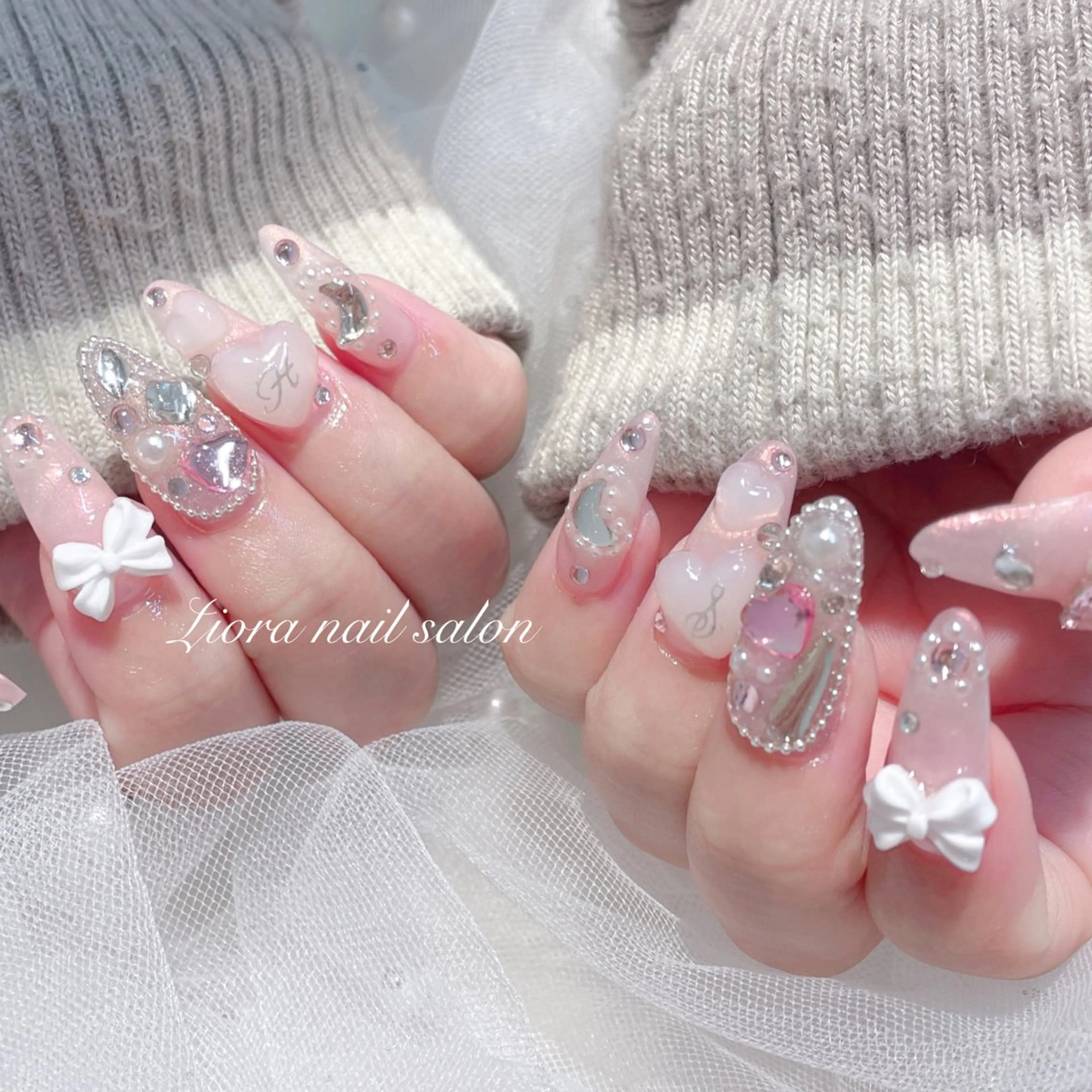 ネイル フレンチネイル ジェルネイル ガーリー グラデーション キラキラネイル ハンドネイル Liora ネイルサロン所属・Liora nail salonのネイルデザイン