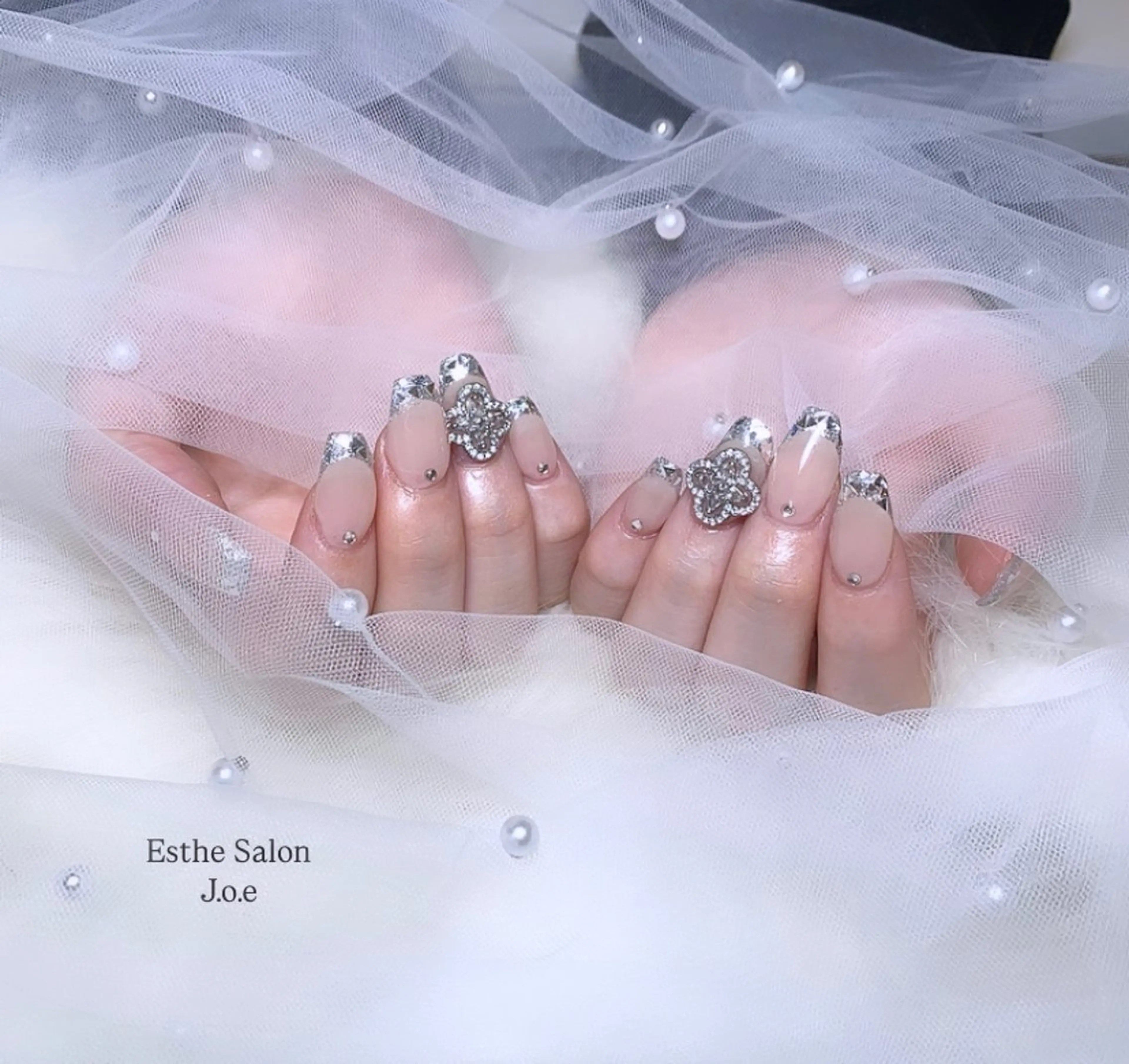 ネイル フレンチネイル ガラスフレンチ ハンドネイル EstheSalon J.o.e /石堂のネイルデザイン