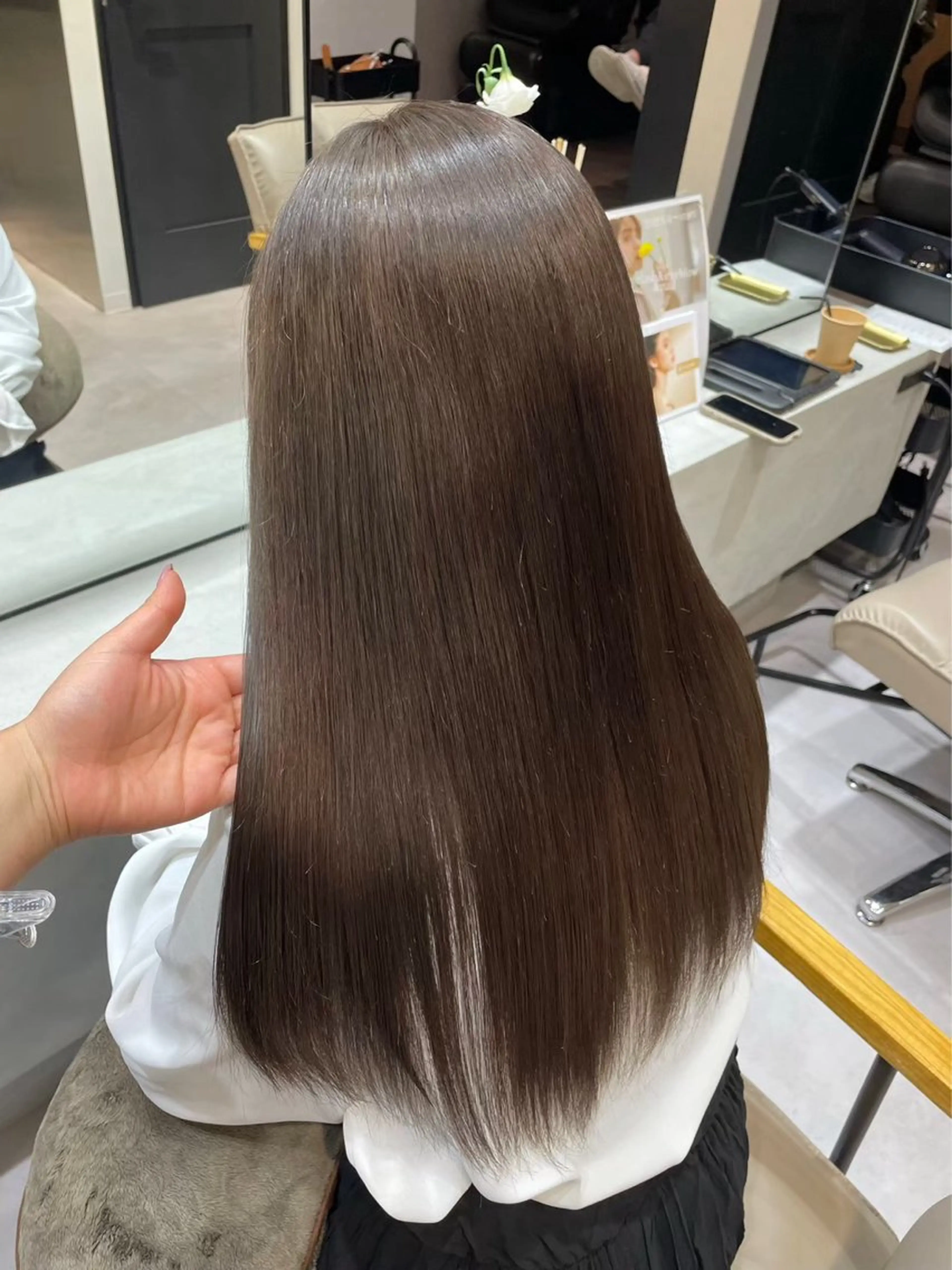 ロング HACCH所属・💠立川｜艶カラー｜ 似合わせレイヤー💠のヘアスタイル