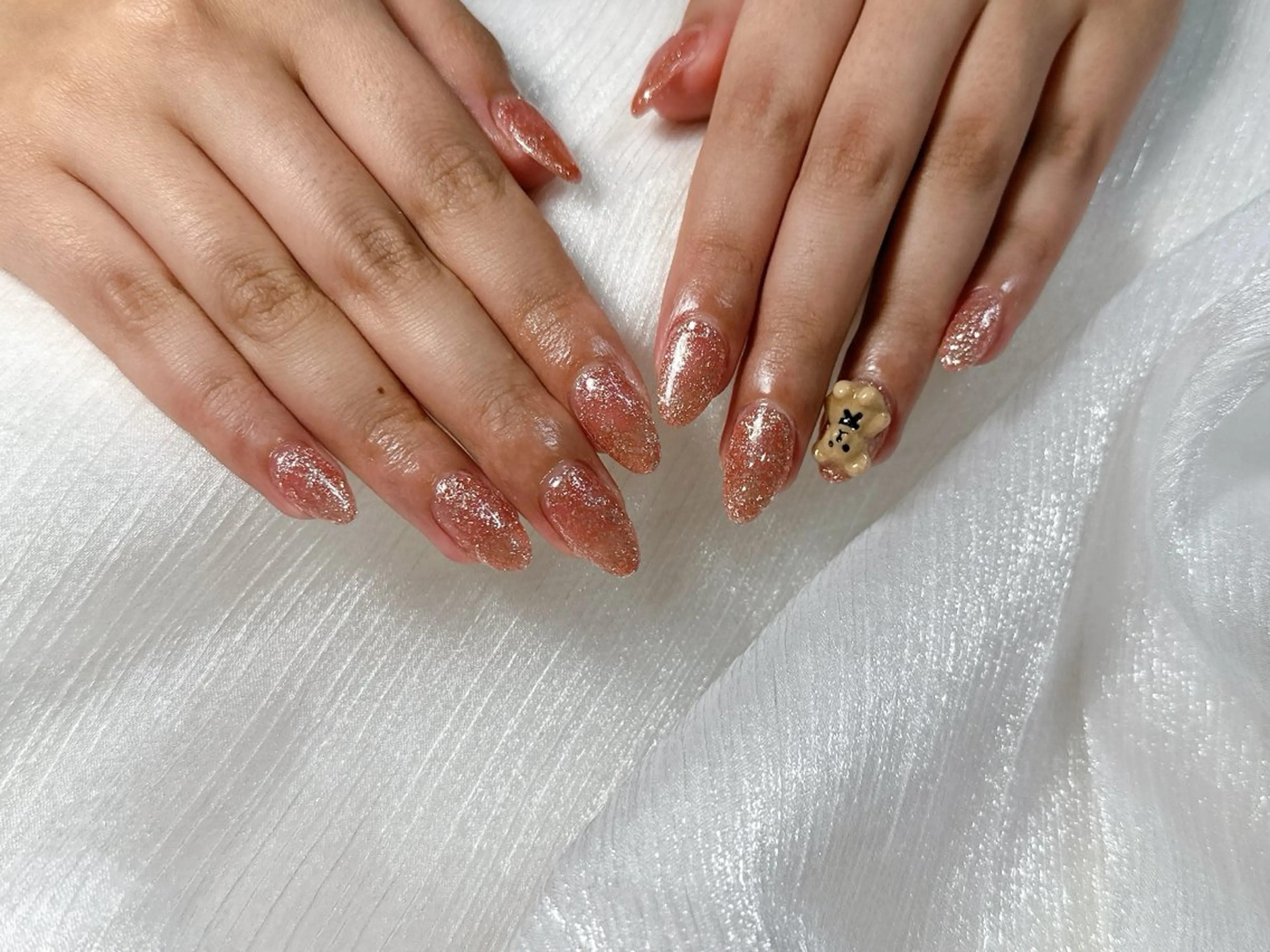 ネイル オーロラネイル ブルー フットネイル フレンチネイル ジェルネイル ハンドネイル kiki nail たまプラーザのネイルデザイン