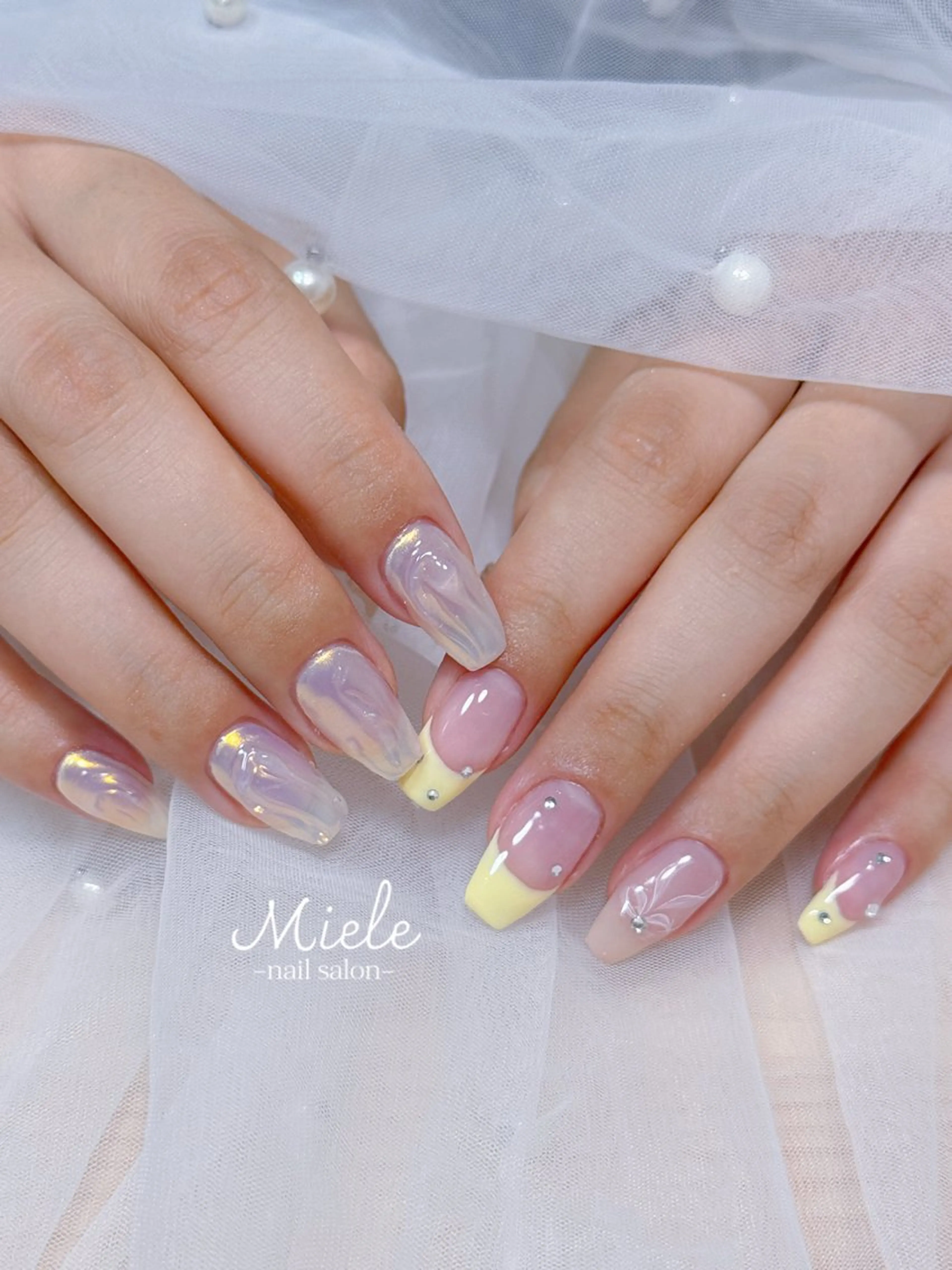 ネイル フレンチネイル ニュアンスネイル ハンドネイル MieleNailSalon所属・miele nail ひな〈新大阪〉のネイルデザイン