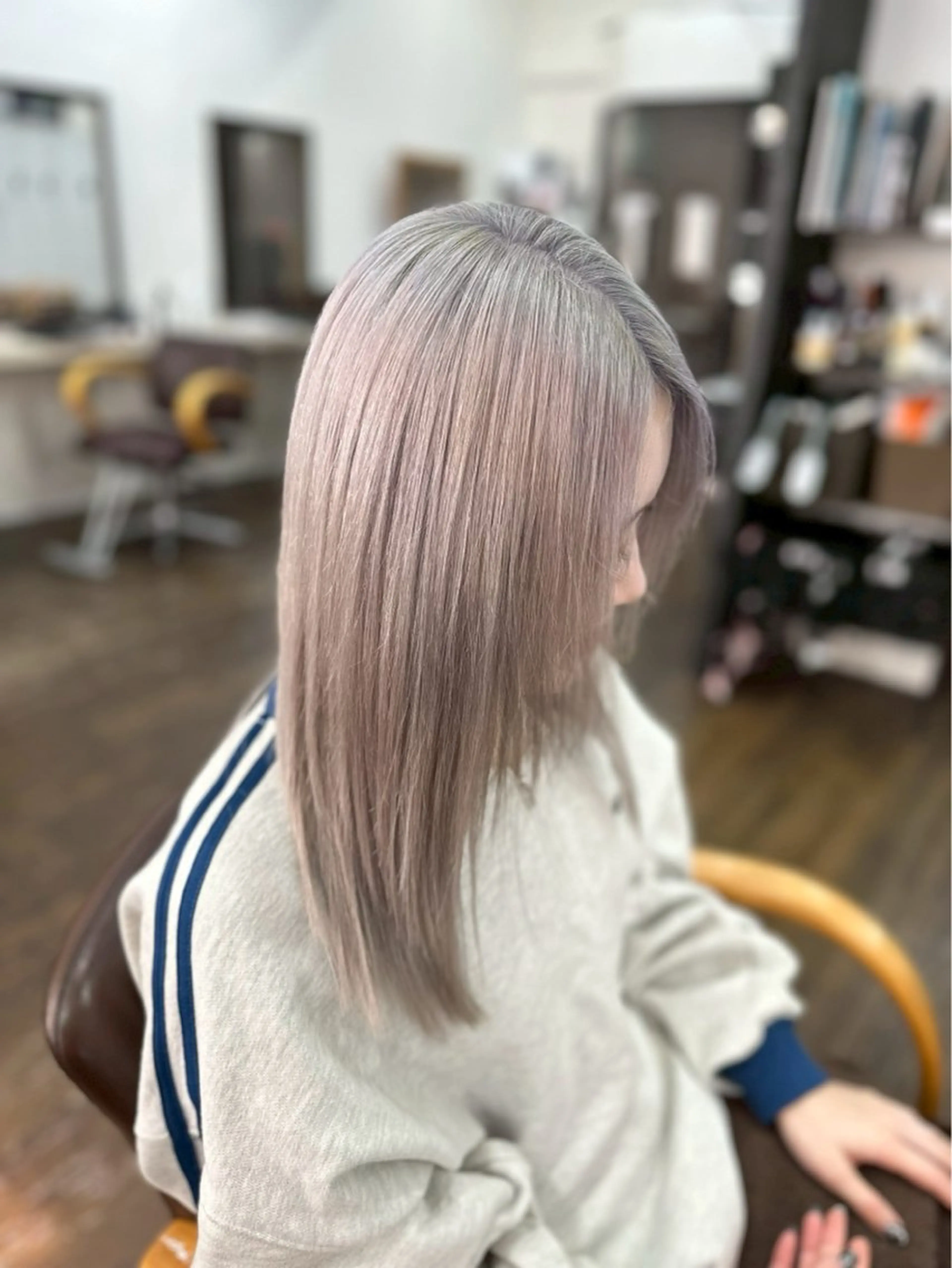 ミディアム カラー パーマ ヘアアレンジ 💚U-topia 💚佐藤優來💚のヘアスタイル