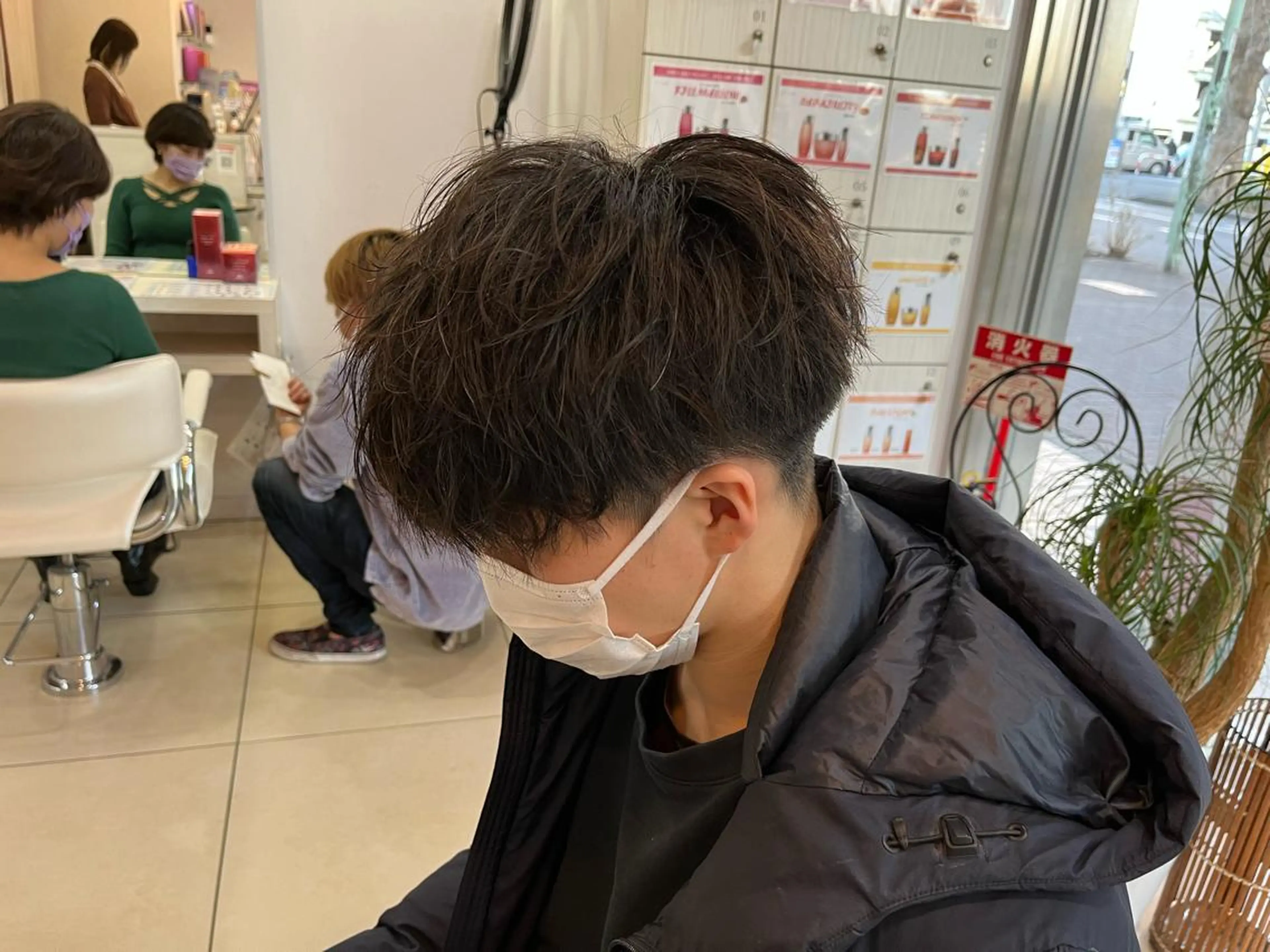 ショート パーマ メンズ マッシュ カット パーマ 毛流れヘアの達人 店長　須田龍世のヘアスタイル