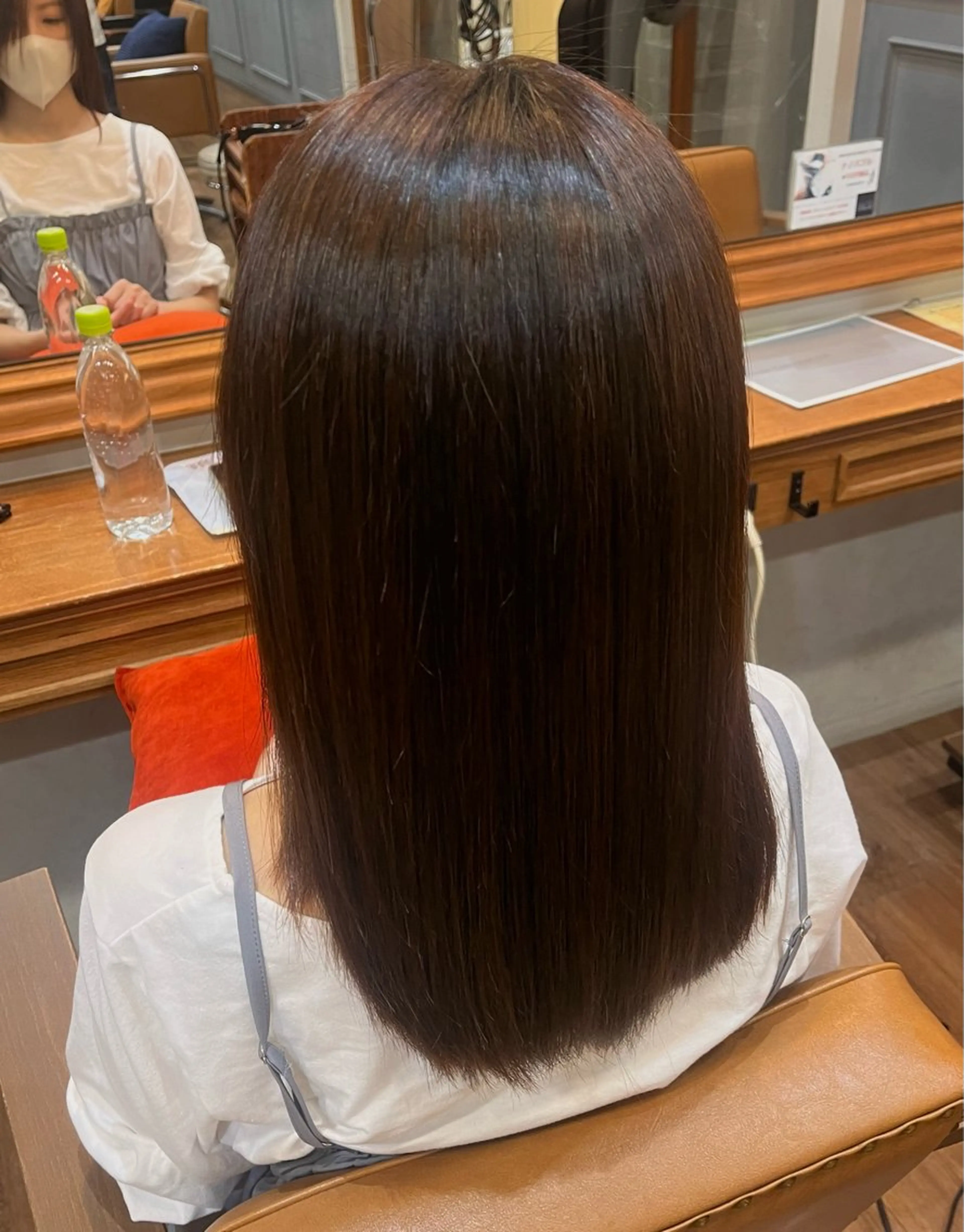 セミロング 縮毛矯正 なかやま みおのヘアスタイル
