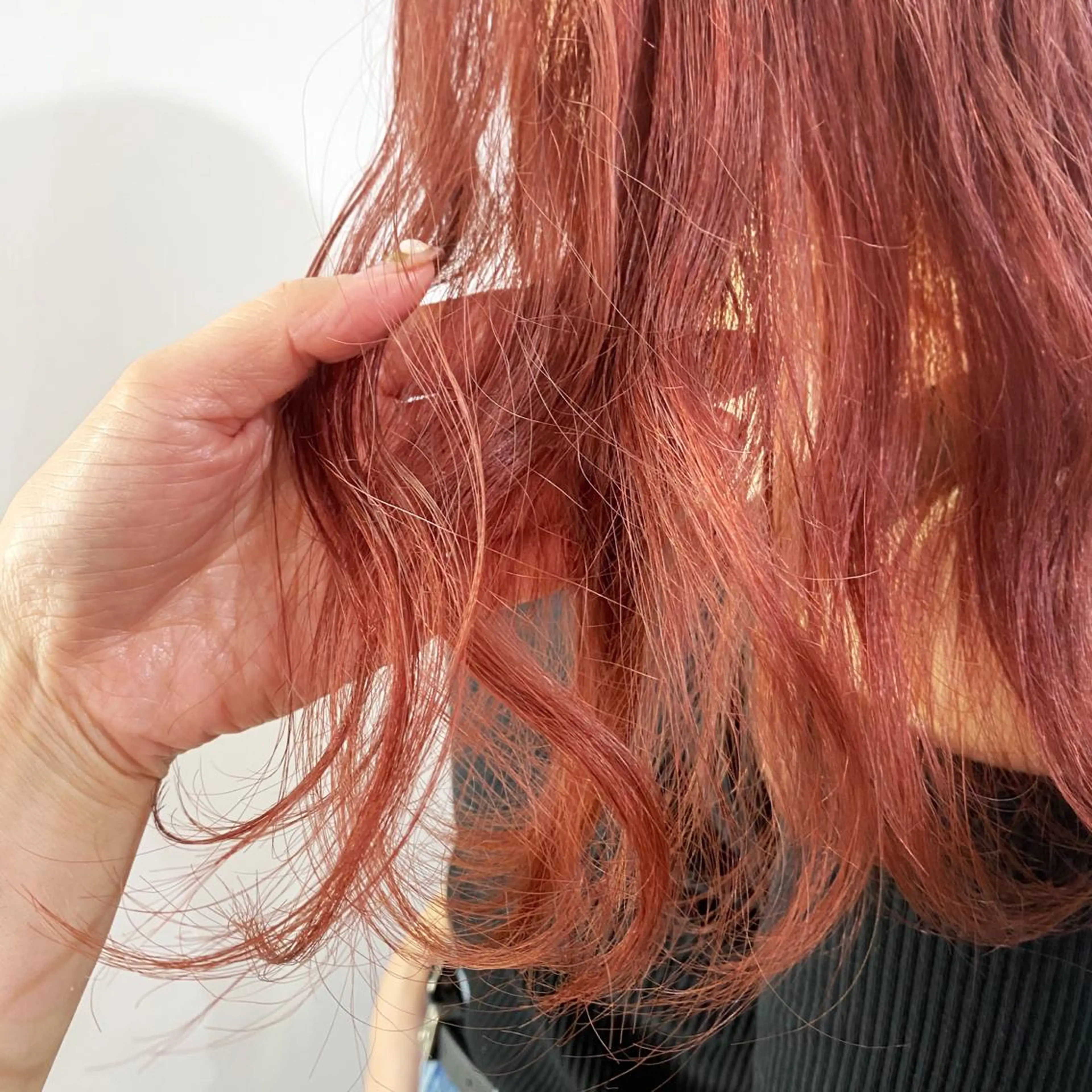 セミロング 韓国レイヤー/透明感 カラー🦋mioのヘアスタイル