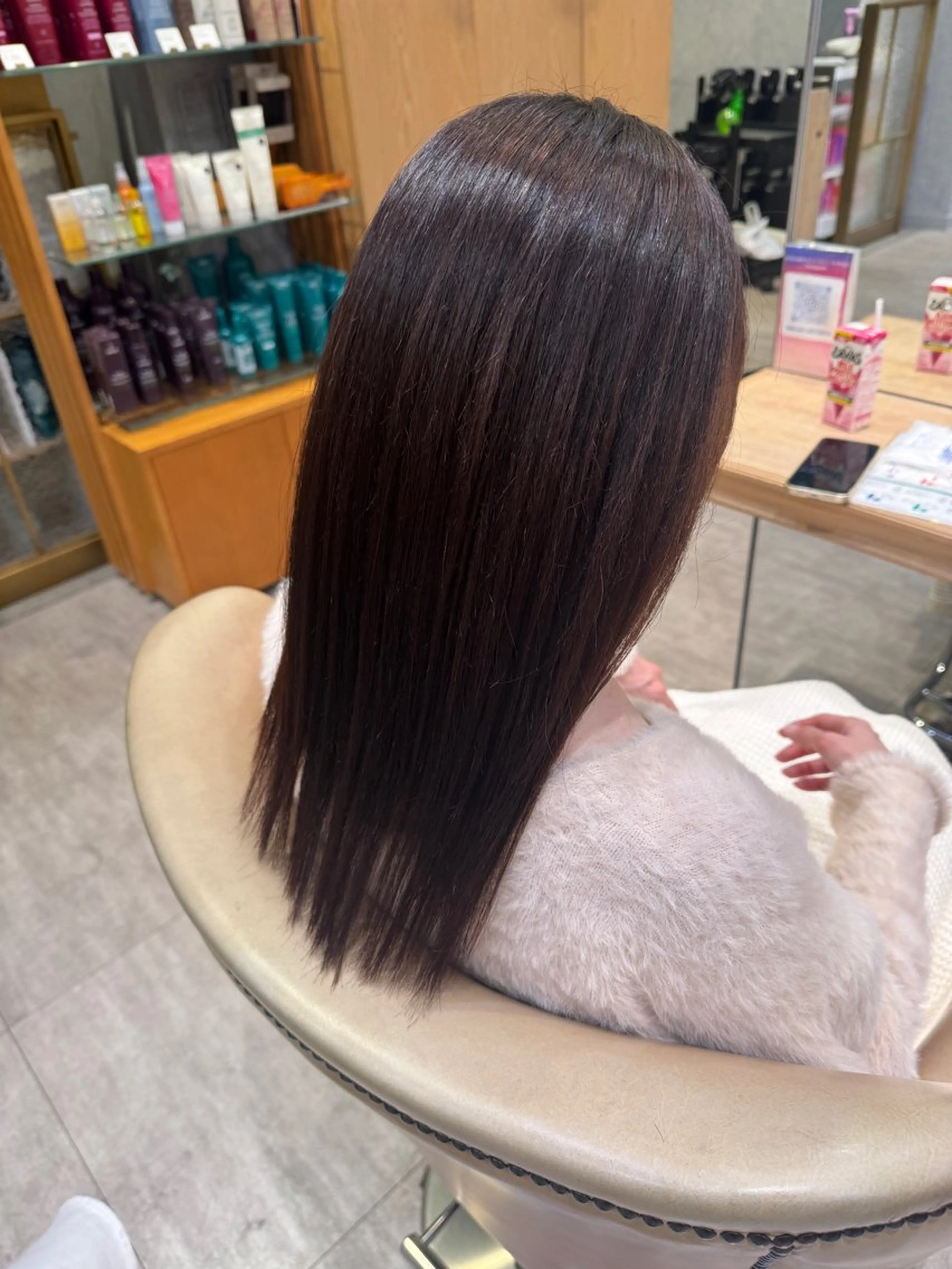 セミロング M.SLASH  みなとみらい馬車道所属・M.SLASH ✂︎hinakoのヘアスタイル