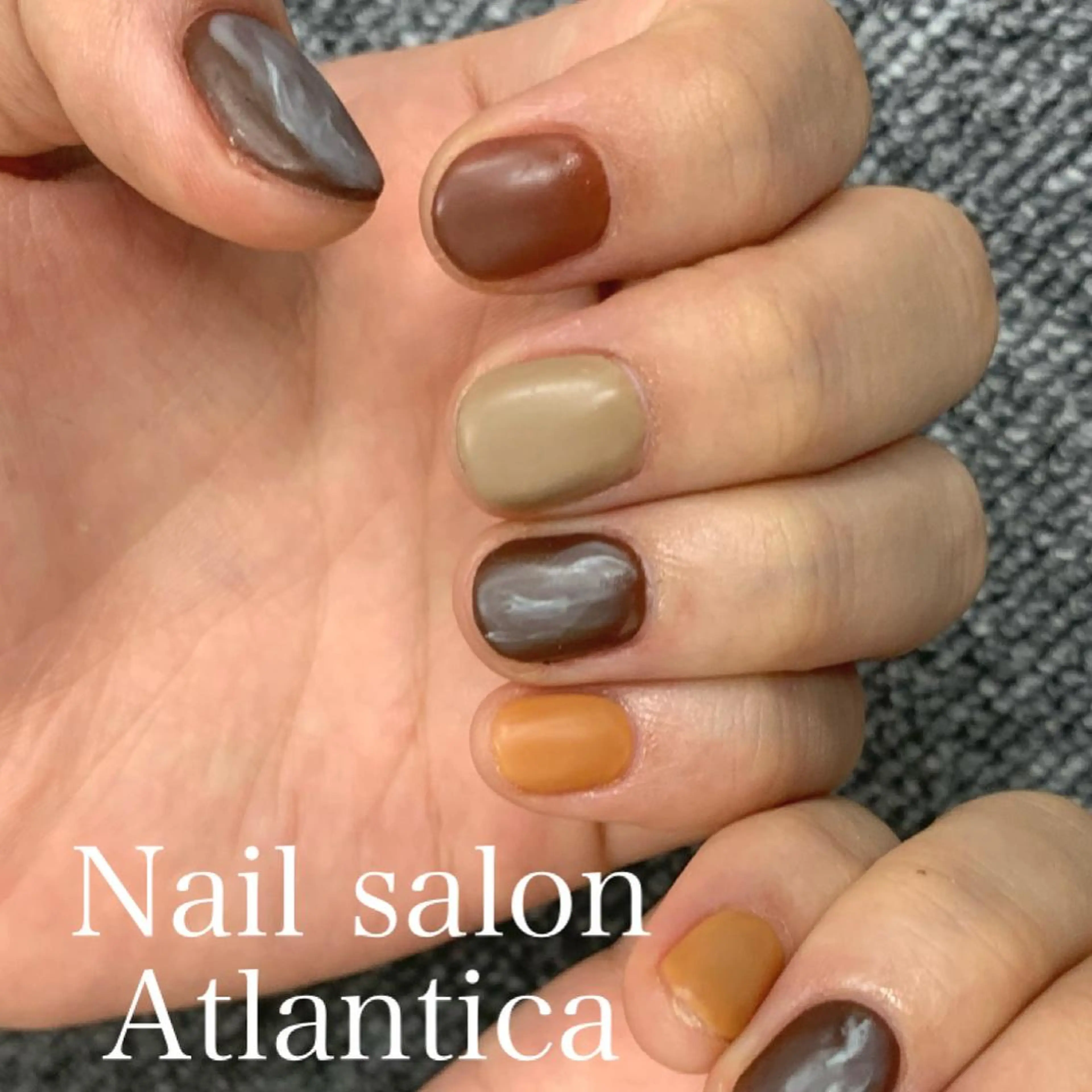 ネイル ブラウン マットネイル ハンドネイル Nail salon Atlantica所属・Nail salon ✩ ｱﾄﾗﾝﾃｨｶのネイルデザイン