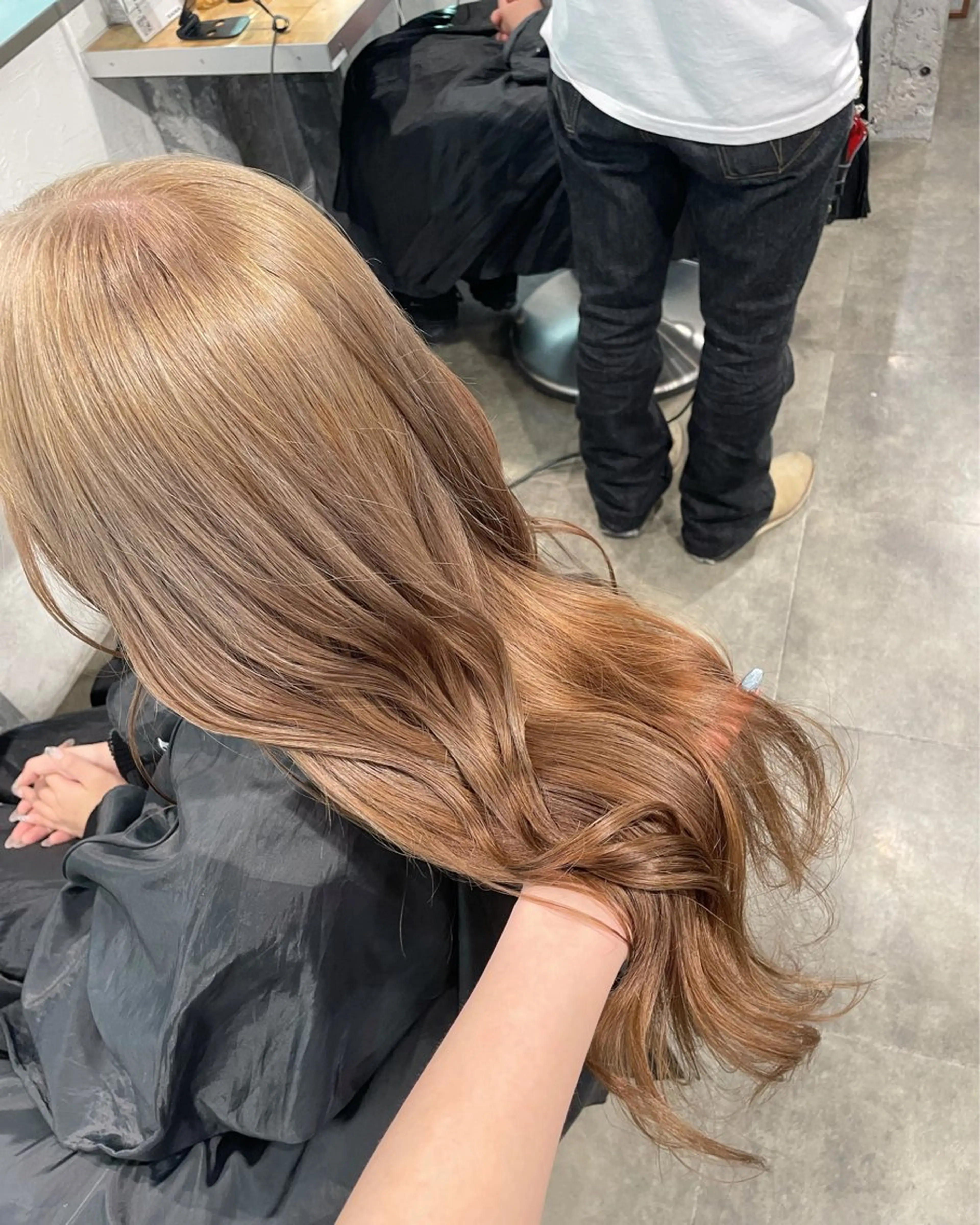 ロング ヘアカラー ハイトーンブロンド 横浜💞ミオのヘアスタイル