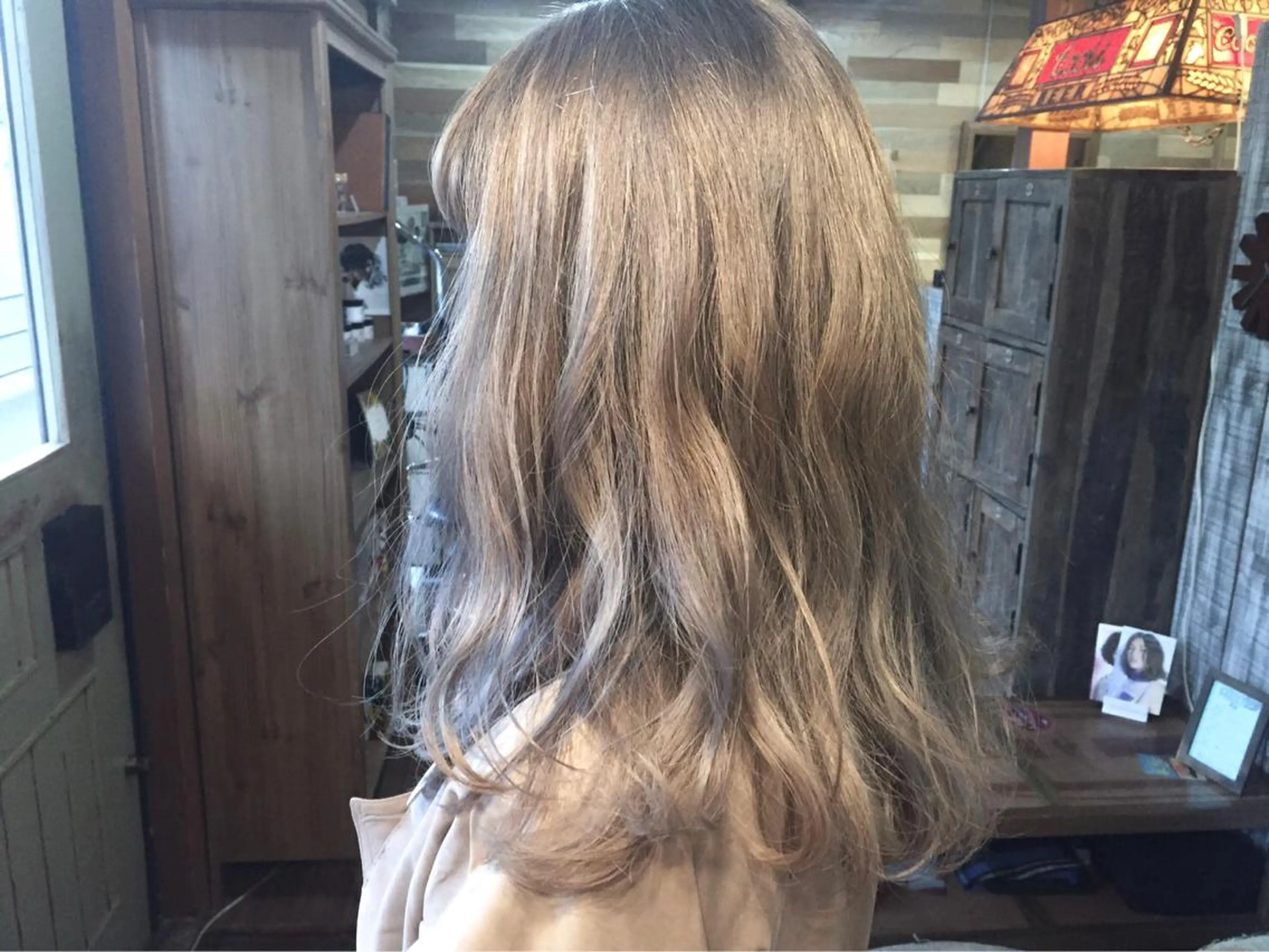 ロング ヘアカラー SALOWIN 梅田所属・山口滉斗/美髪 縮毛矯正/髪質改善のヘアスタイル