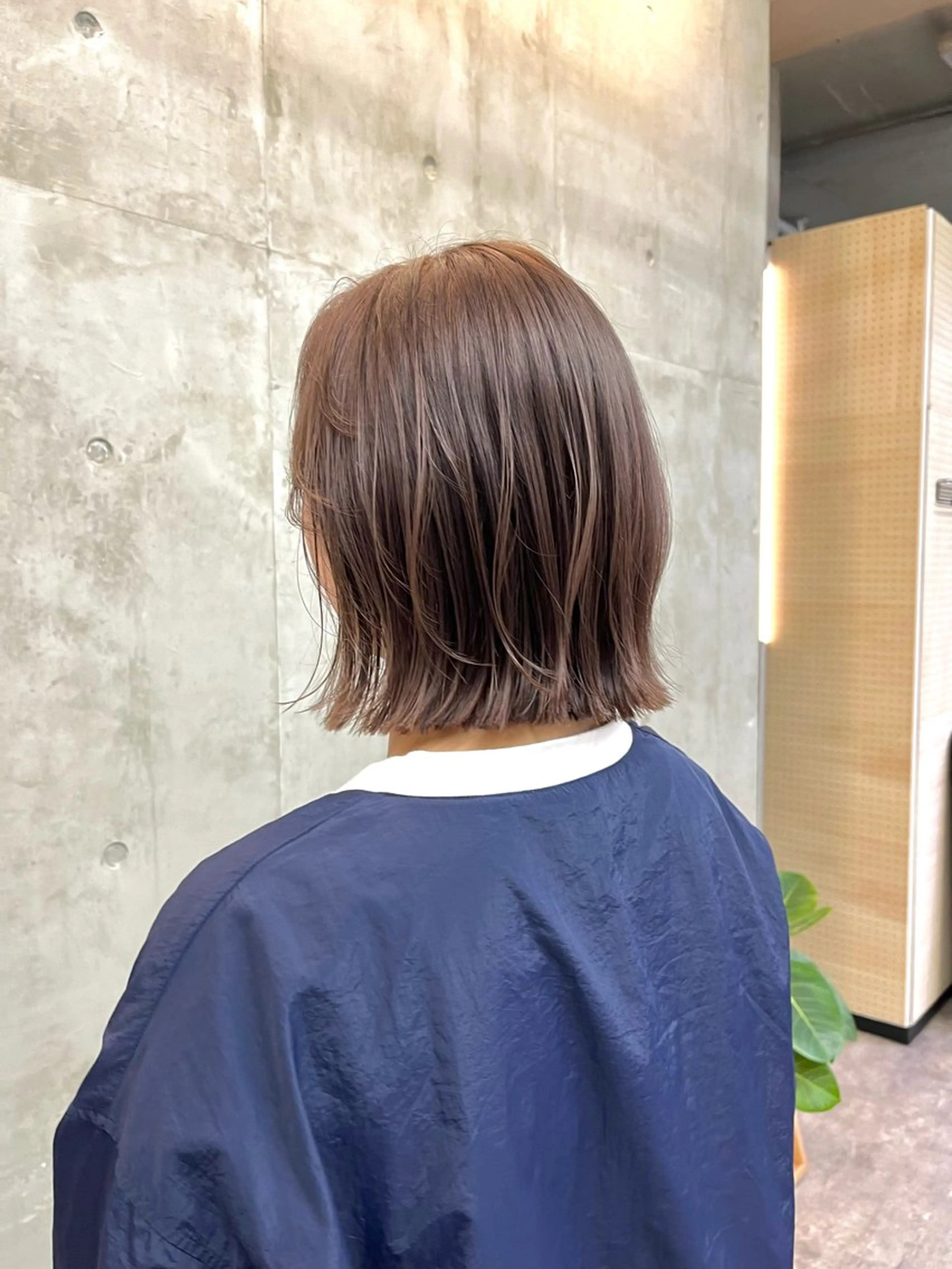 ショート カラー ベージュカラー ブリーチ ケアブリーチ 透明感カラー ダブルカラー SALT WATER所属・🫐 𝐌𝐚𝐨 🫐ボブモデル募集のヘアスタイル