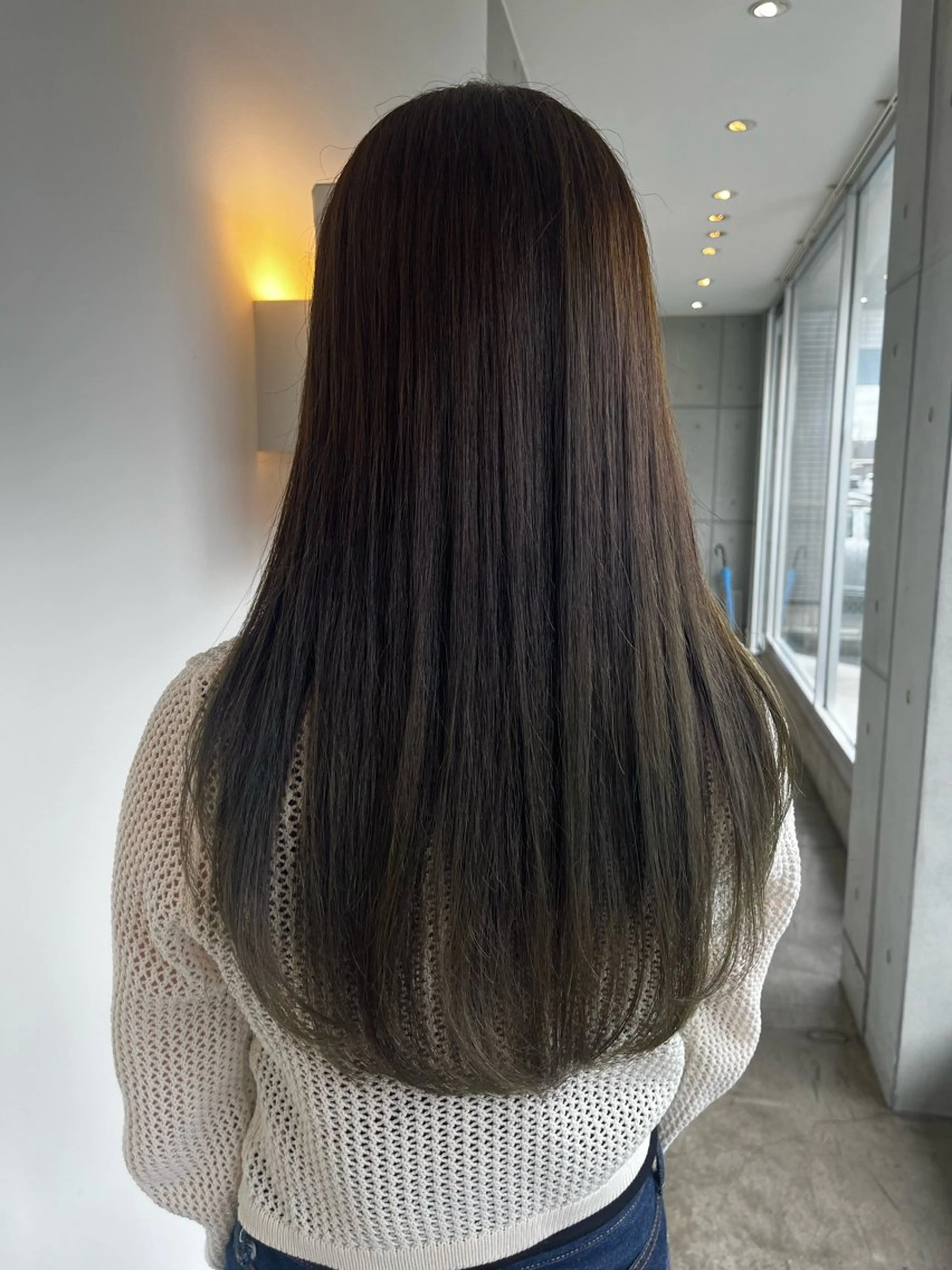 セミロング カット ヘアカラー トリートメント sharon所属・おせ ちさとのヘアスタイル