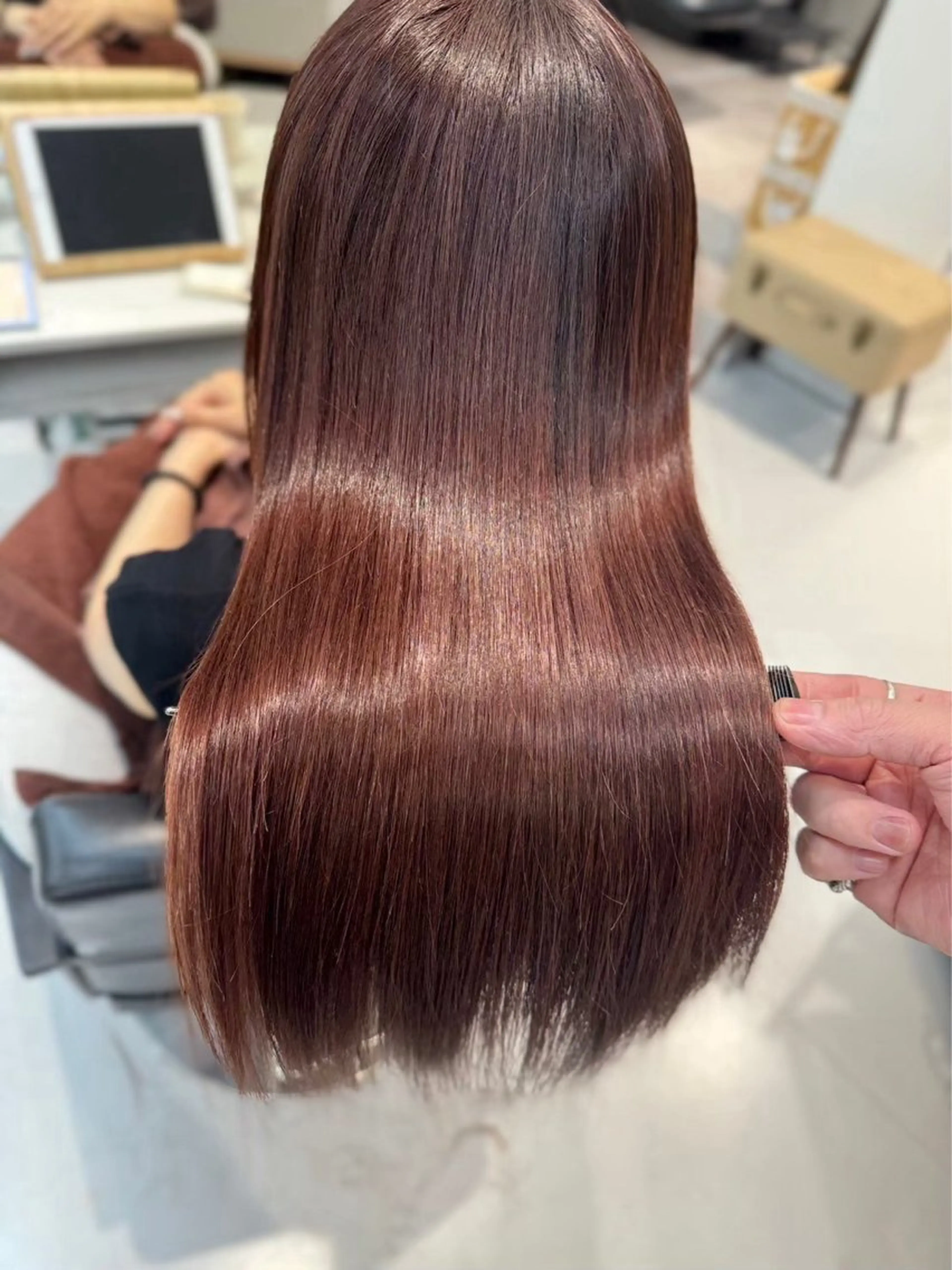 カットなし 縮毛矯正 (トリートメント、処理無し)の写真