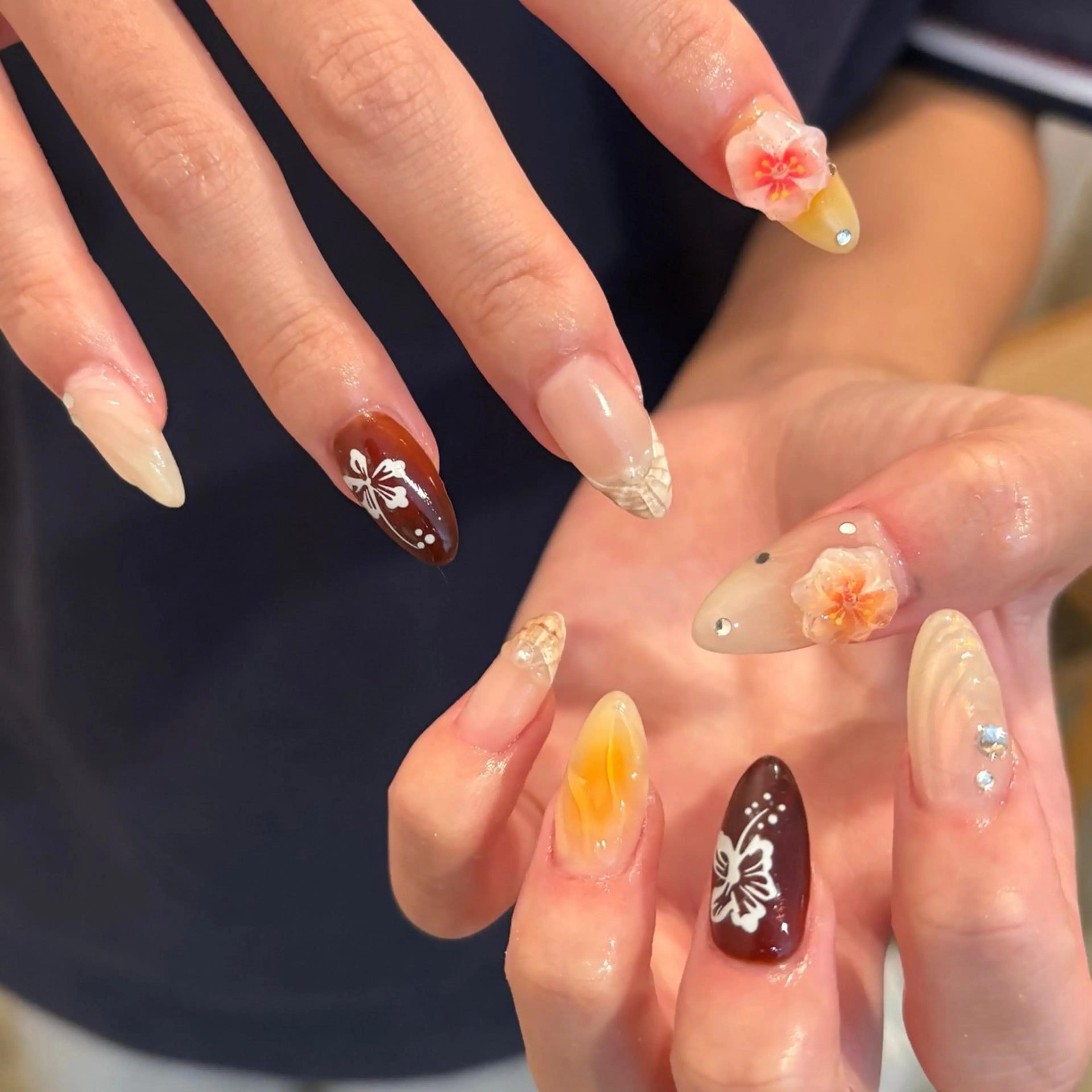 ネイル ハンドネイル フットネイル yuri / 個性派nailのネイルデザイン