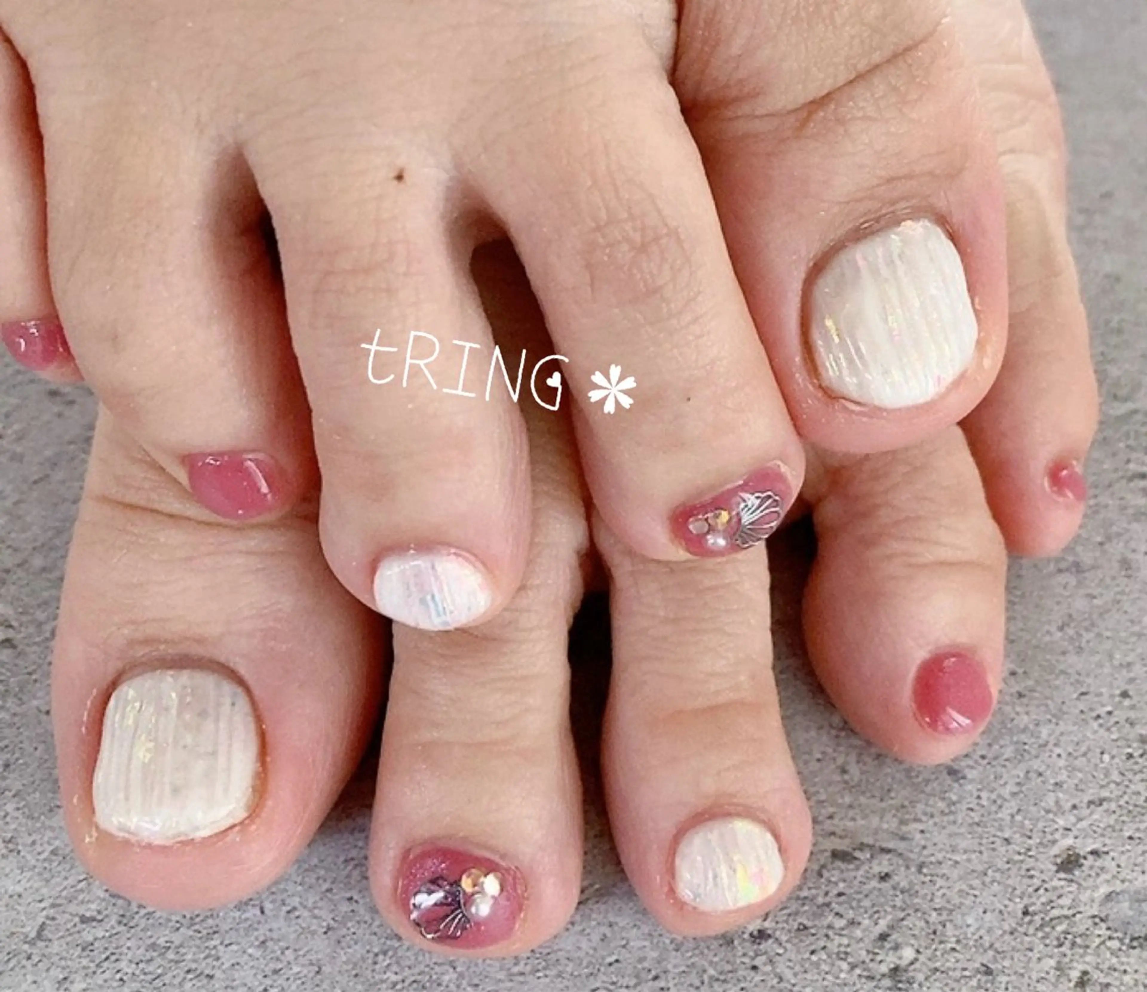 ネイル フットネイル tRING＊ しいの木台のネイルデザイン