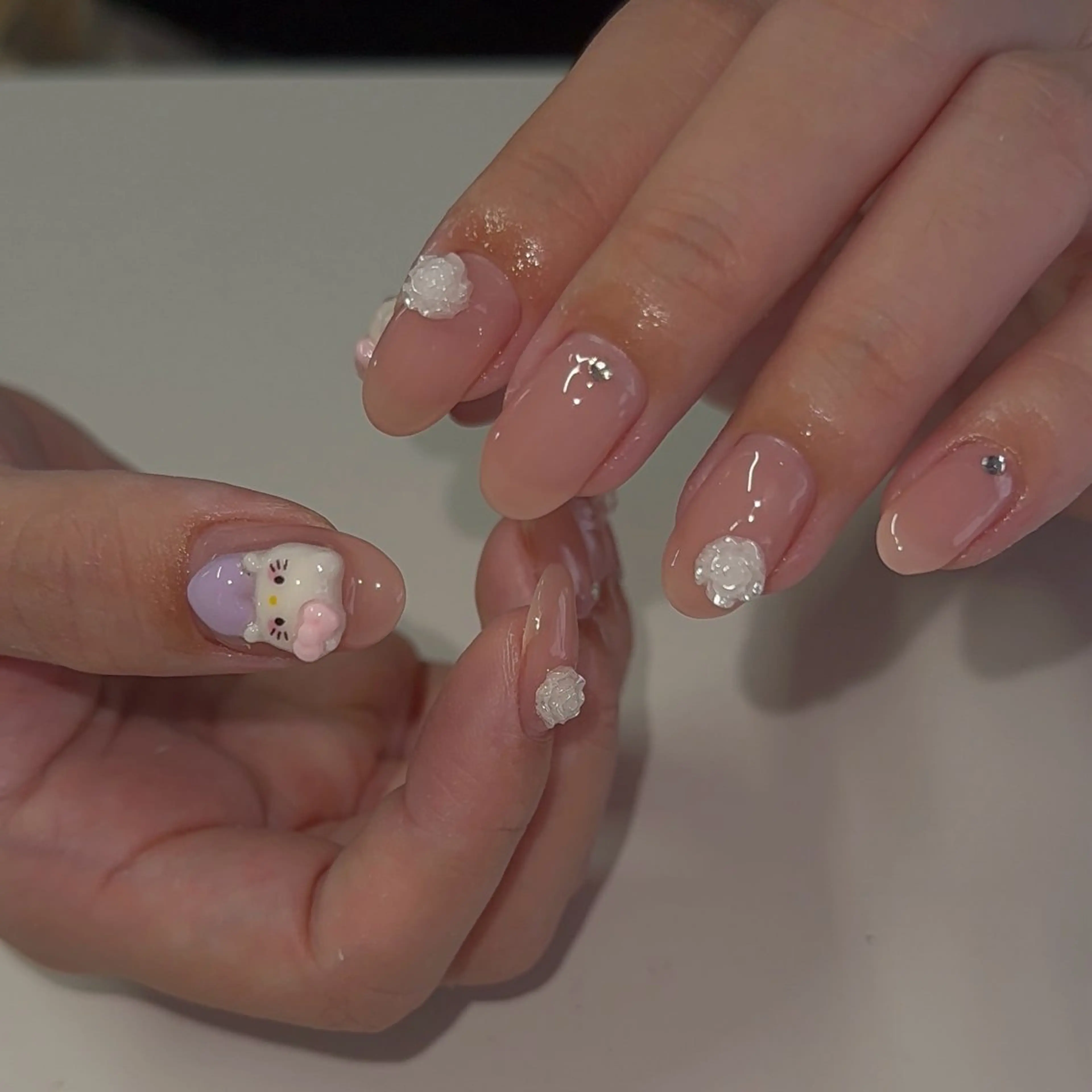 ネイル ハンドネイル Sarina ⋆⭒˚のネイルデザイン