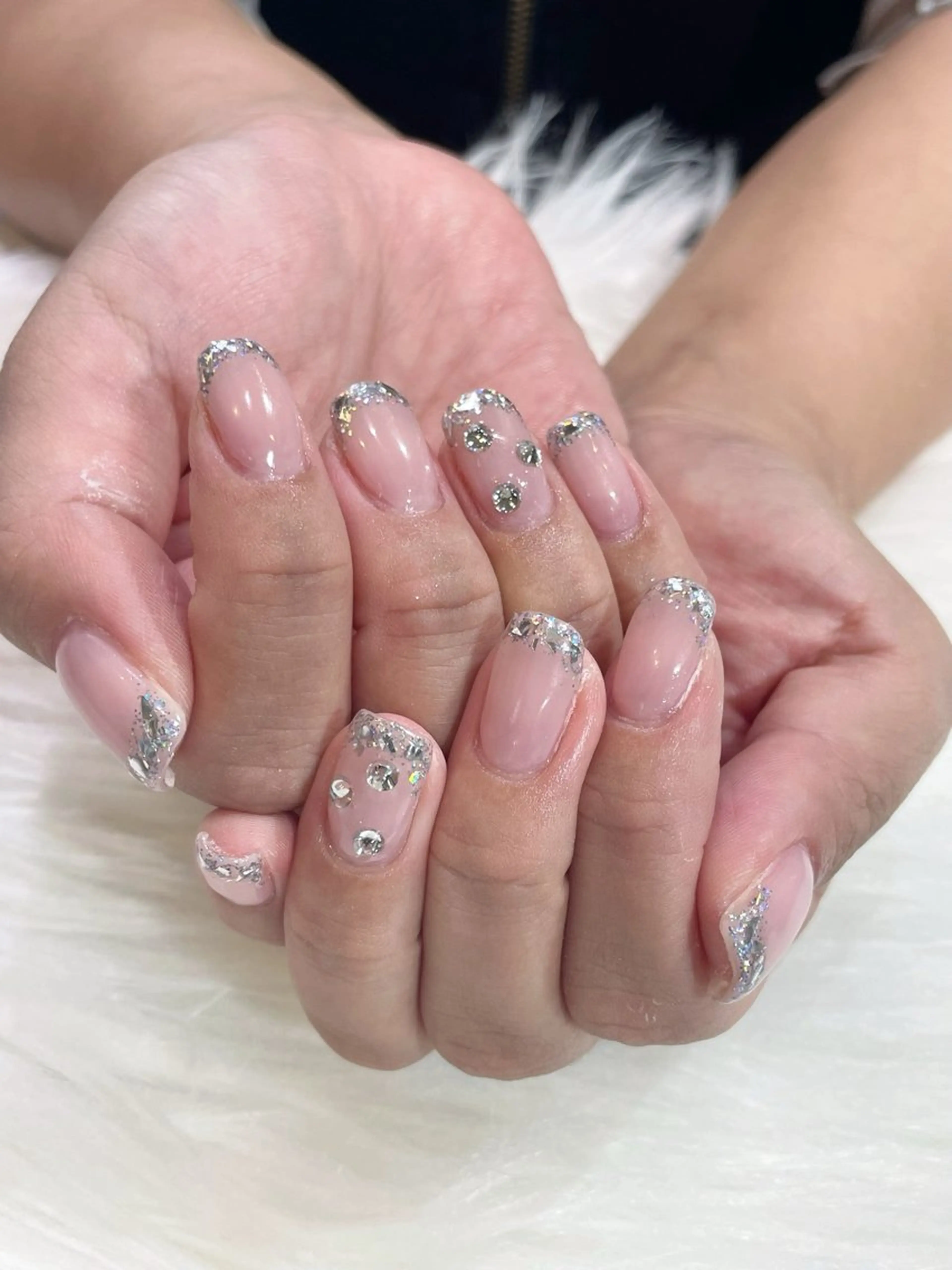 ネイル フレンチネイル ガラスフレンチ ハンドネイル jujur HARUKA🌸のネイルデザイン