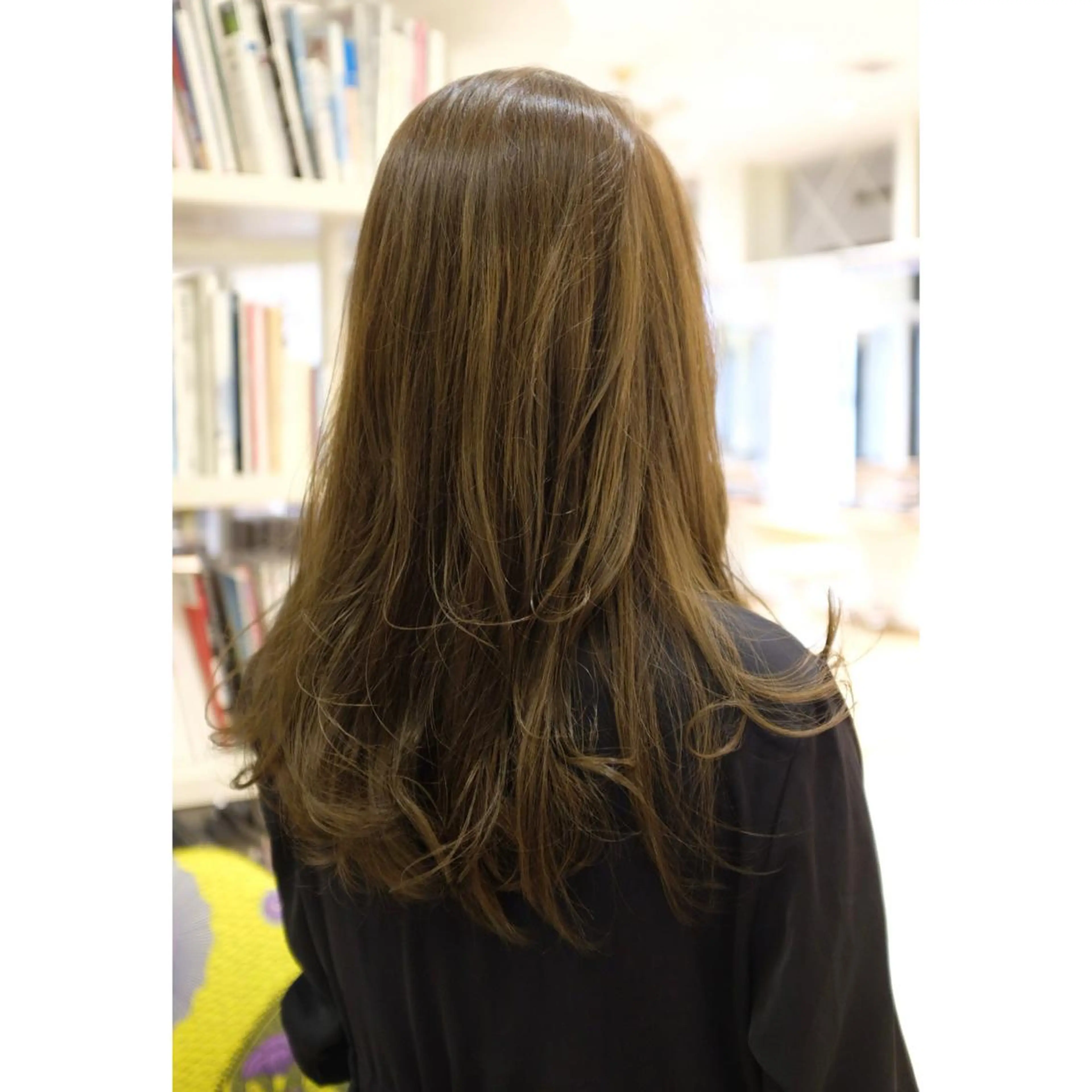 セミロング カラー ボブカット／ 明千のヘアスタイル