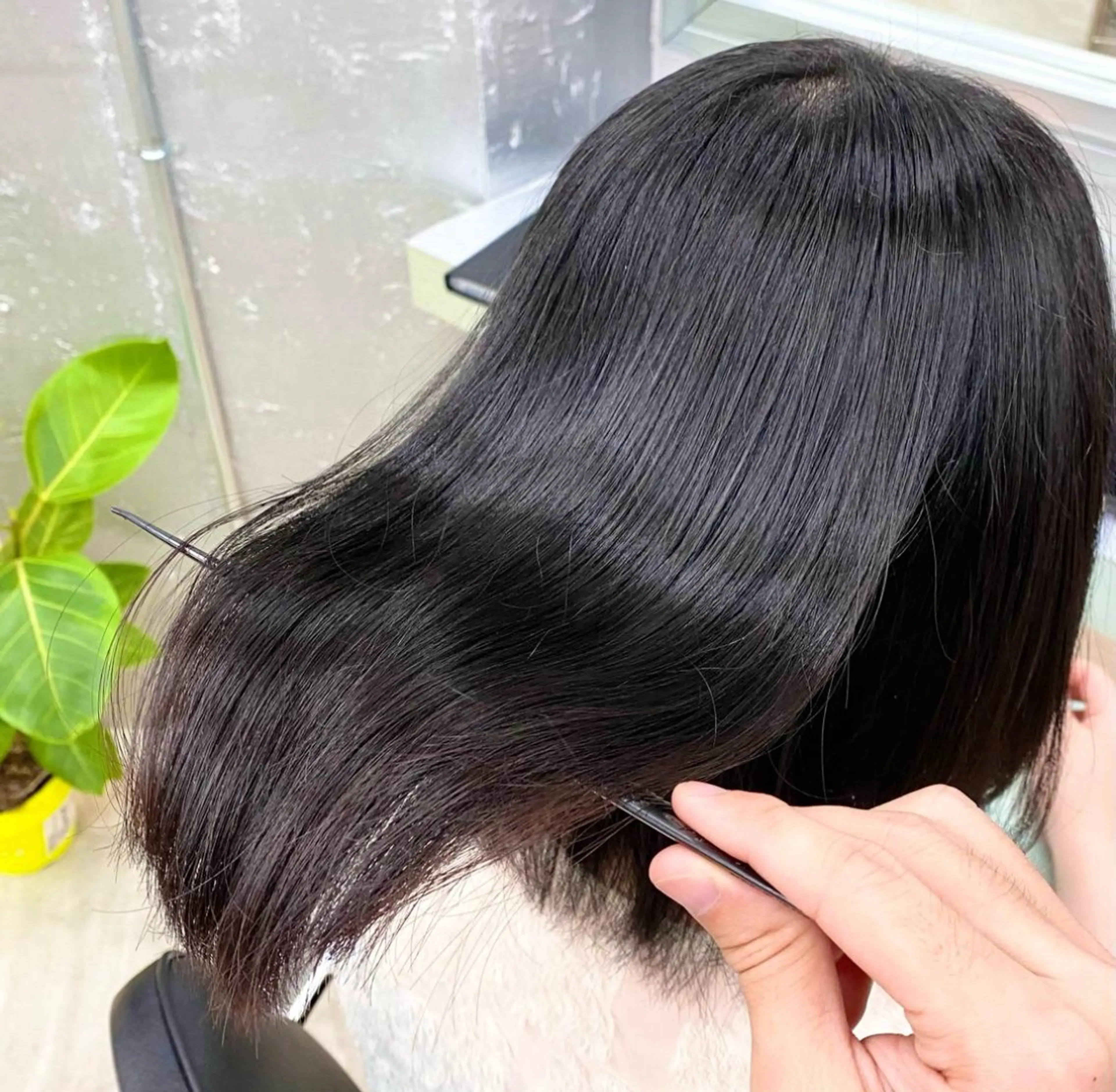ミディアム パーマ 伸ばしかけ 縮毛矯正 酸性ストレート ストレートパーマ 縮毛矯正 ✨髪質改善職人✨ デザインカラー/若林のヘアスタイル