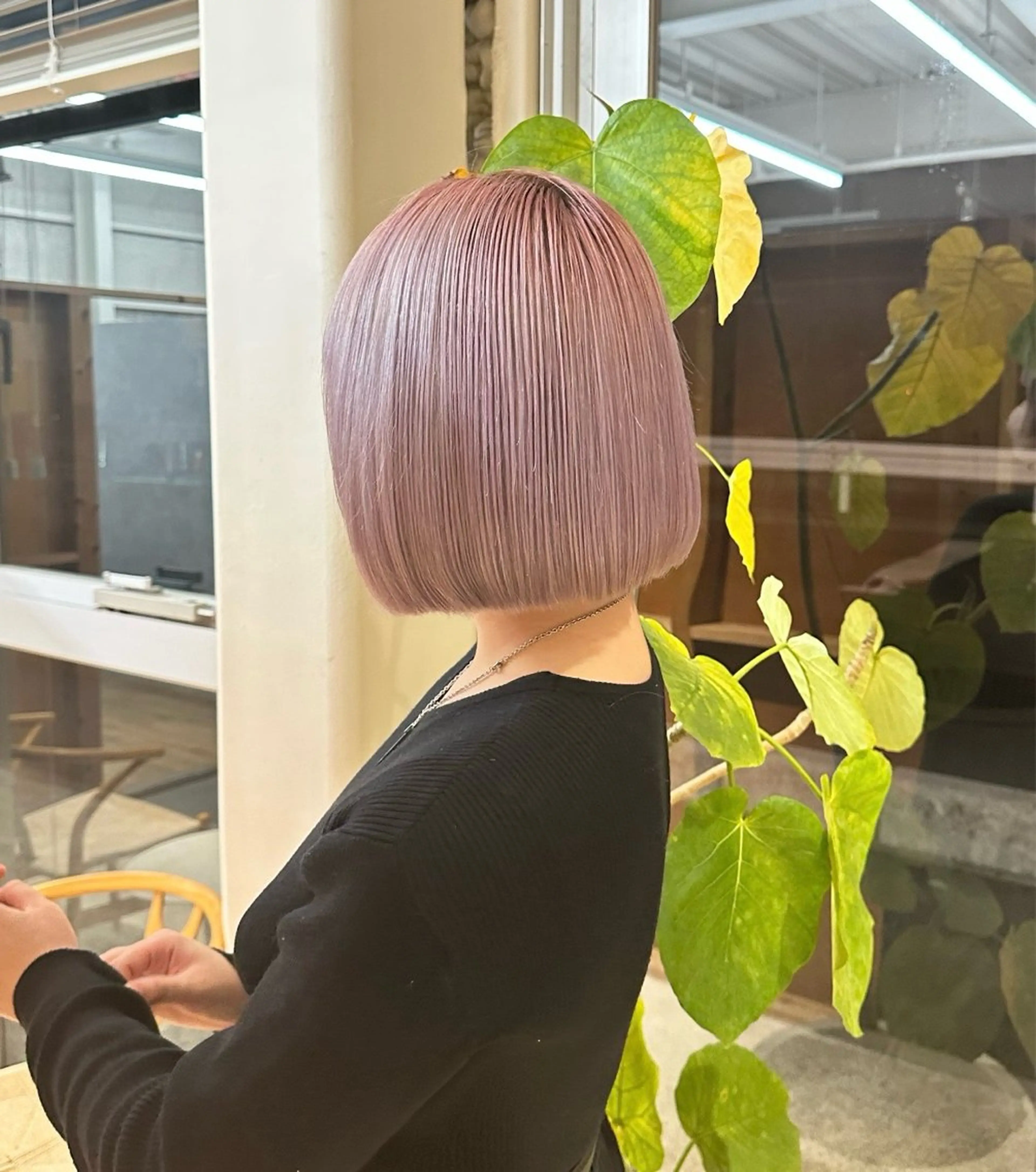 ショート 青木 芽生のヘアスタイル