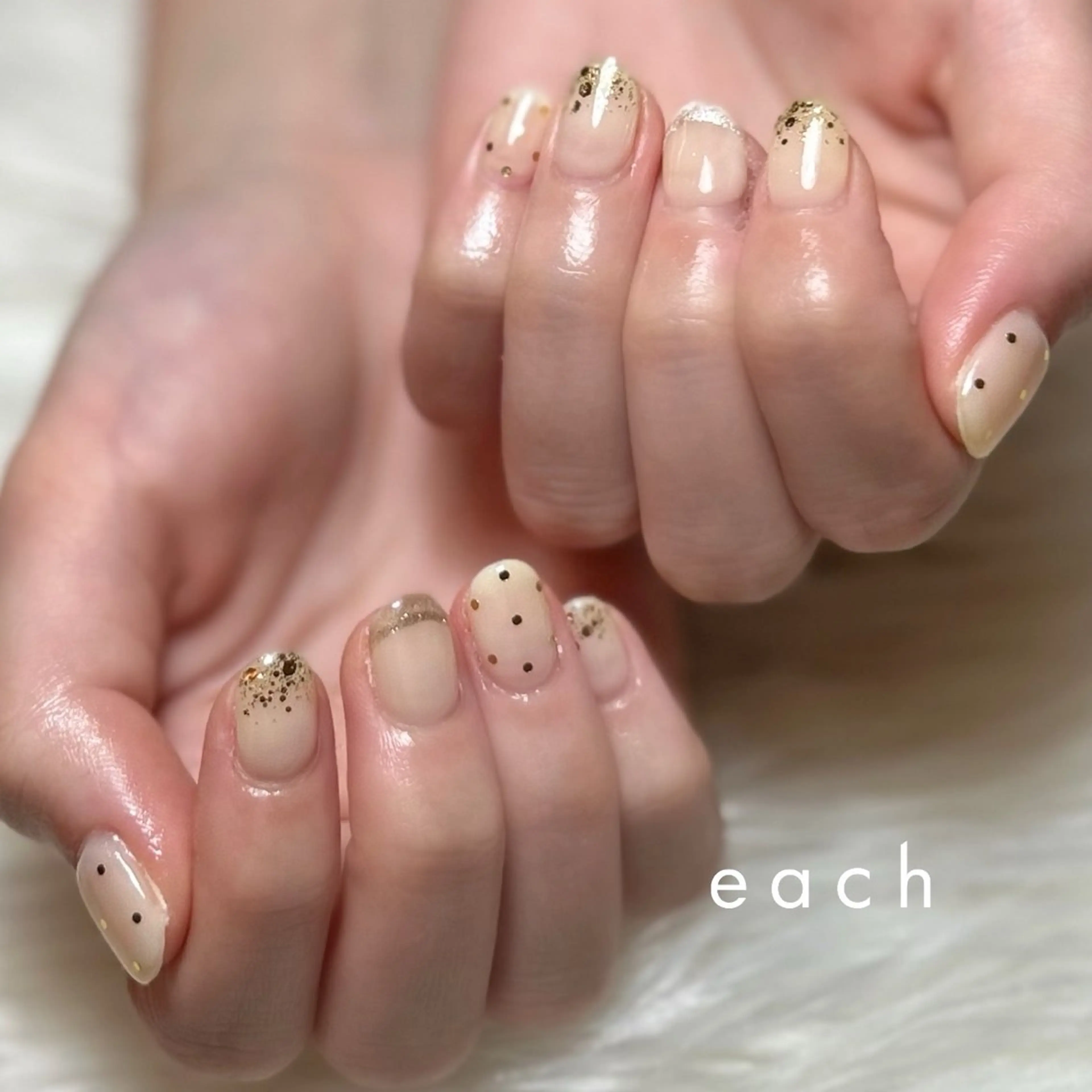 ネイル アートネイル ハンドネイル ハンドケア 𝒆𝒂𝒄𝒉 kanako 🕊のネイルデザイン