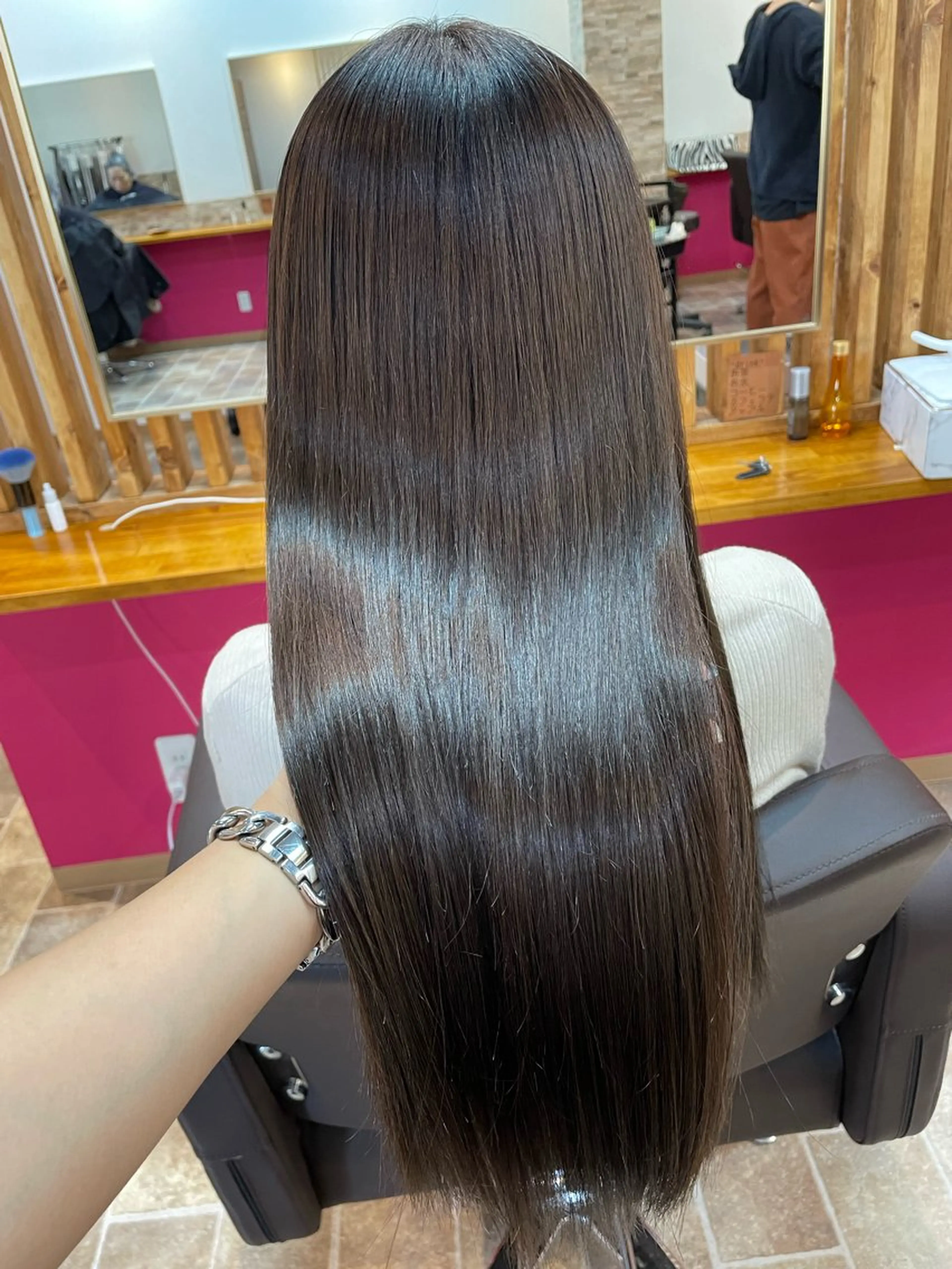 ロング カラー ブラウンカラー ショコラブラウン カット ヘアカラー トリートメント STAR RIVER所属・YUI/ ブリーチカラー🌷のヘアスタイル