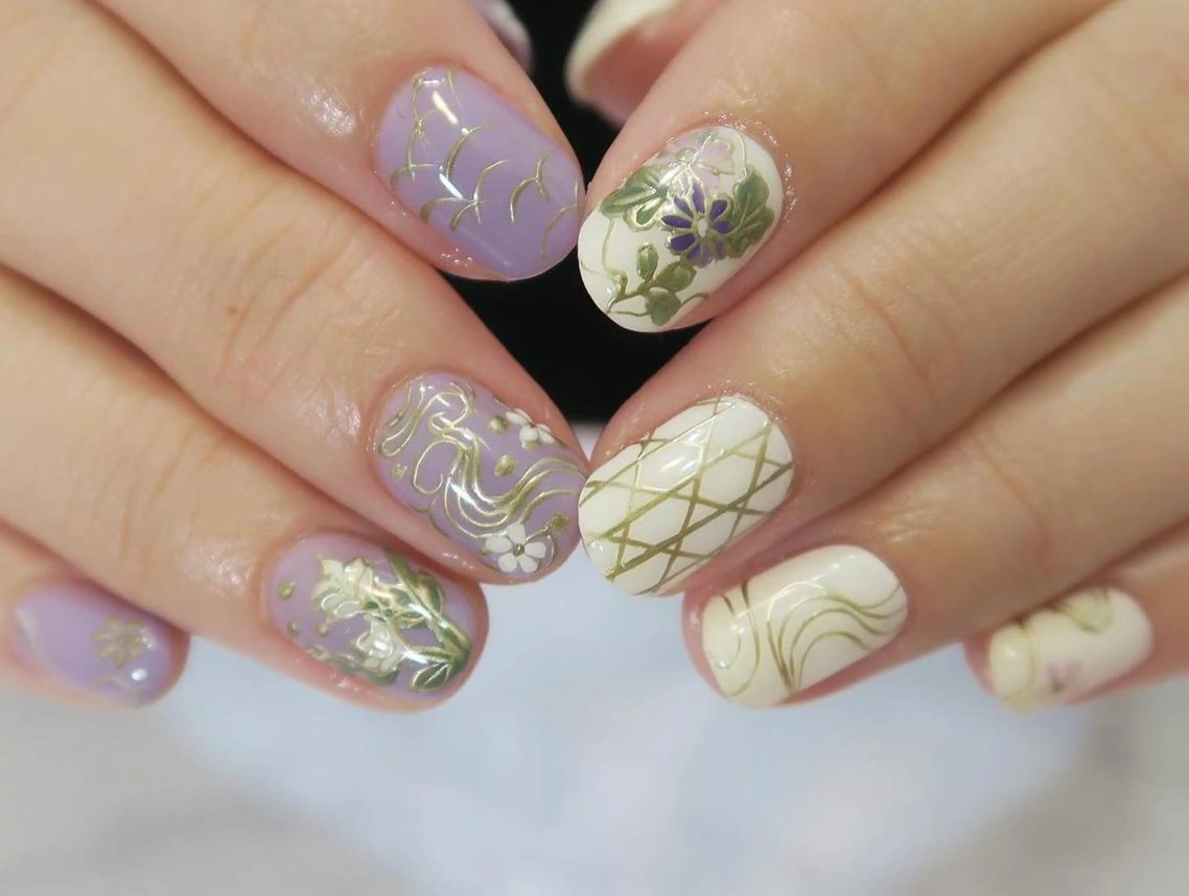 ネイル gloss nail 代々木上原のネイルデザイン