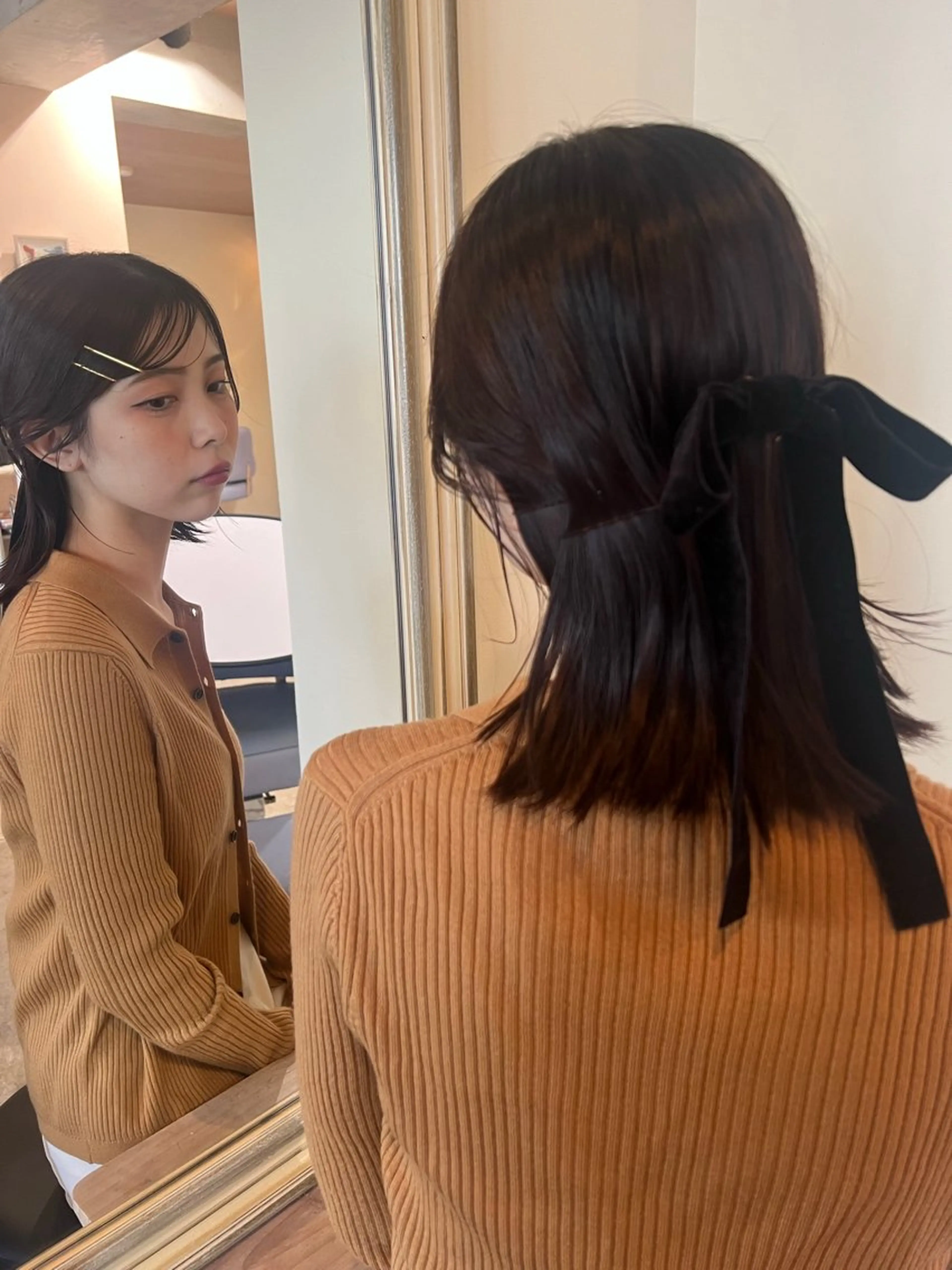 ミディアム ヘアアレンジ センターパート/ 暖色カラーayuのヘアスタイル