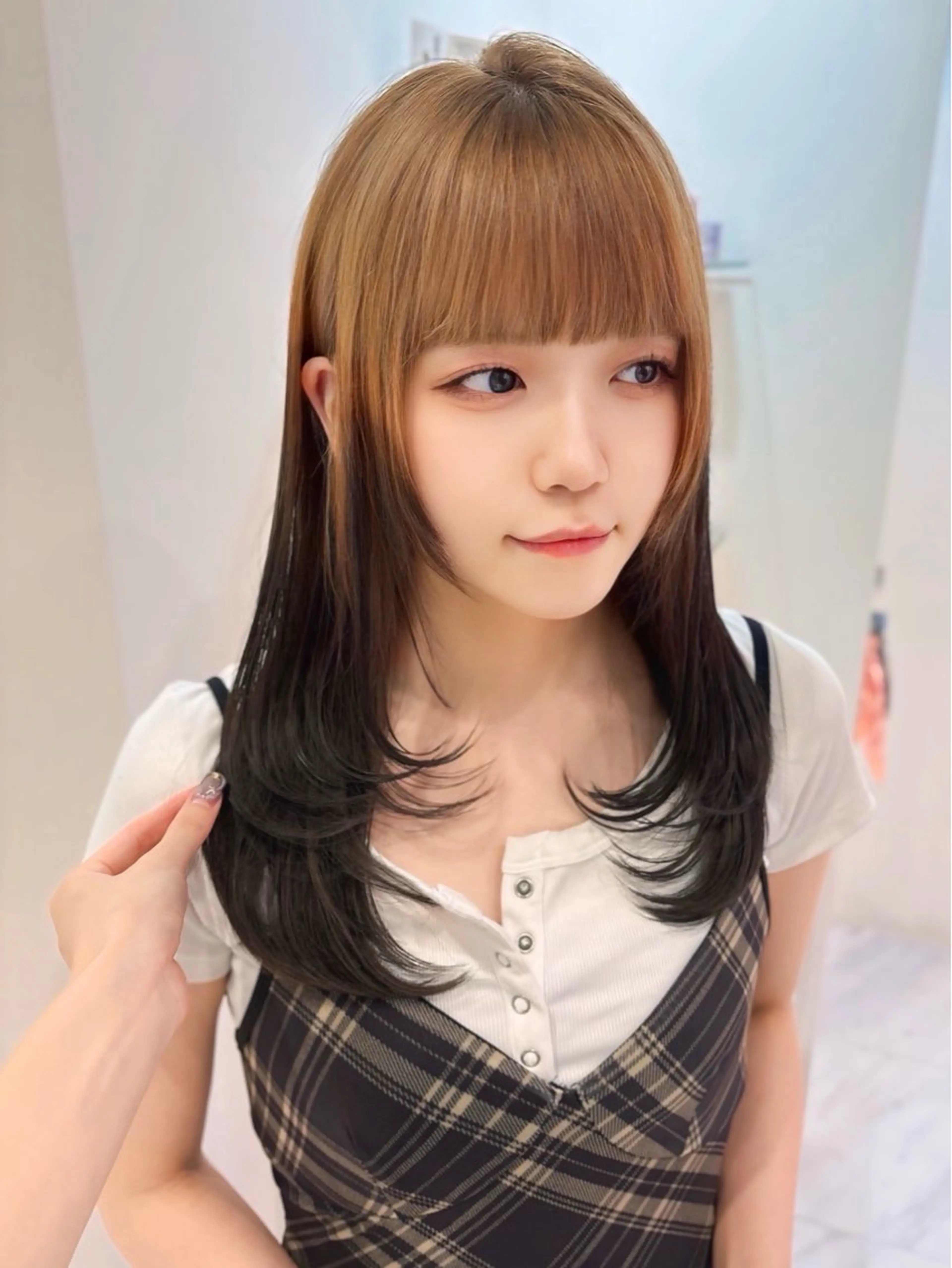 ロング カラー ベージュカラー ブラウンカラー ヘアカラー 🍒 MONA SAYAKA 🍒のヘアスタイル