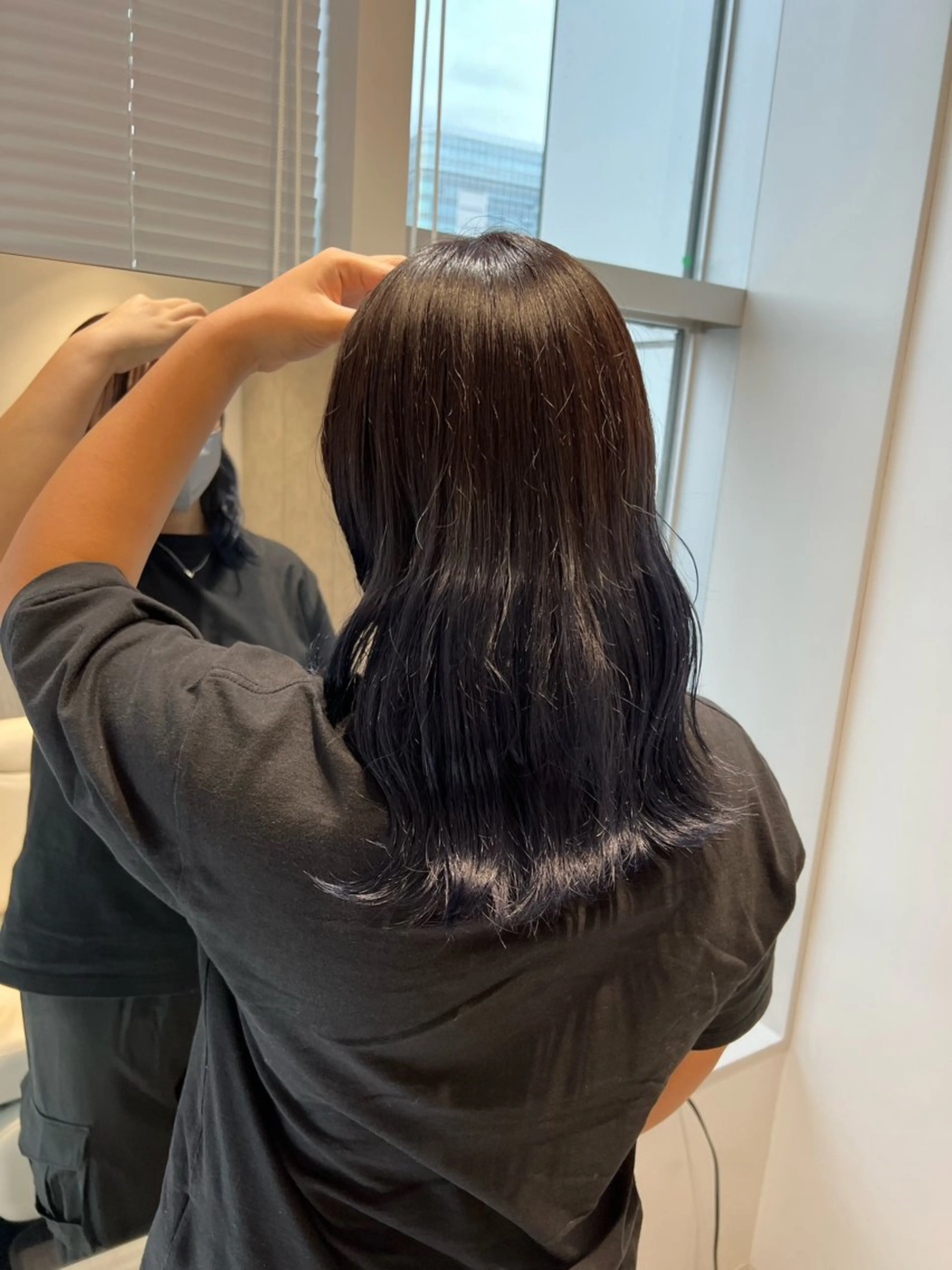 ミディアム 🌝kurauchi erika🌝のヘアスタイル