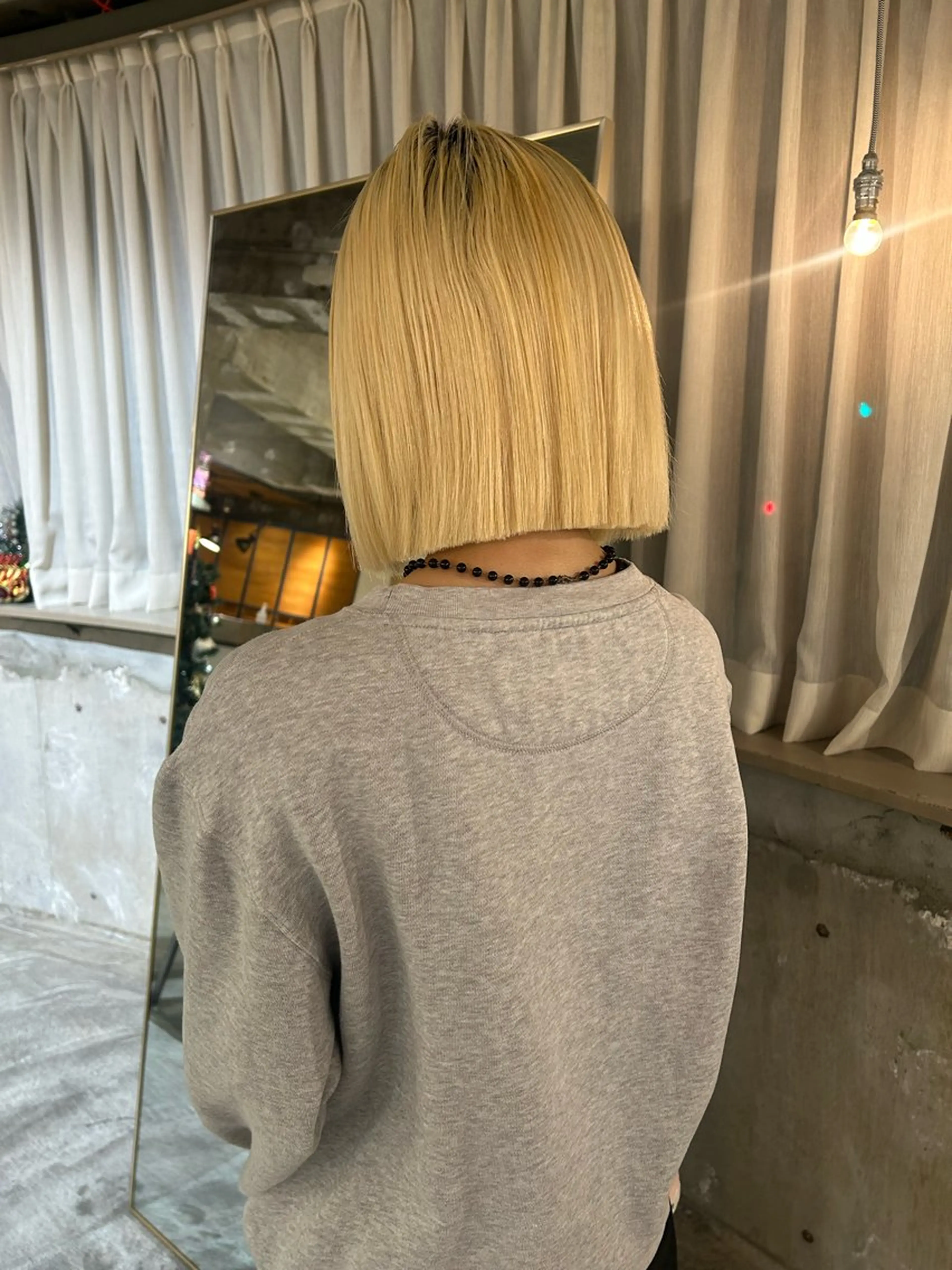 ショート カラー ハイトーンカラー ボブ カット ヘアカラー 丸みショート /NAGISAのヘアスタイル