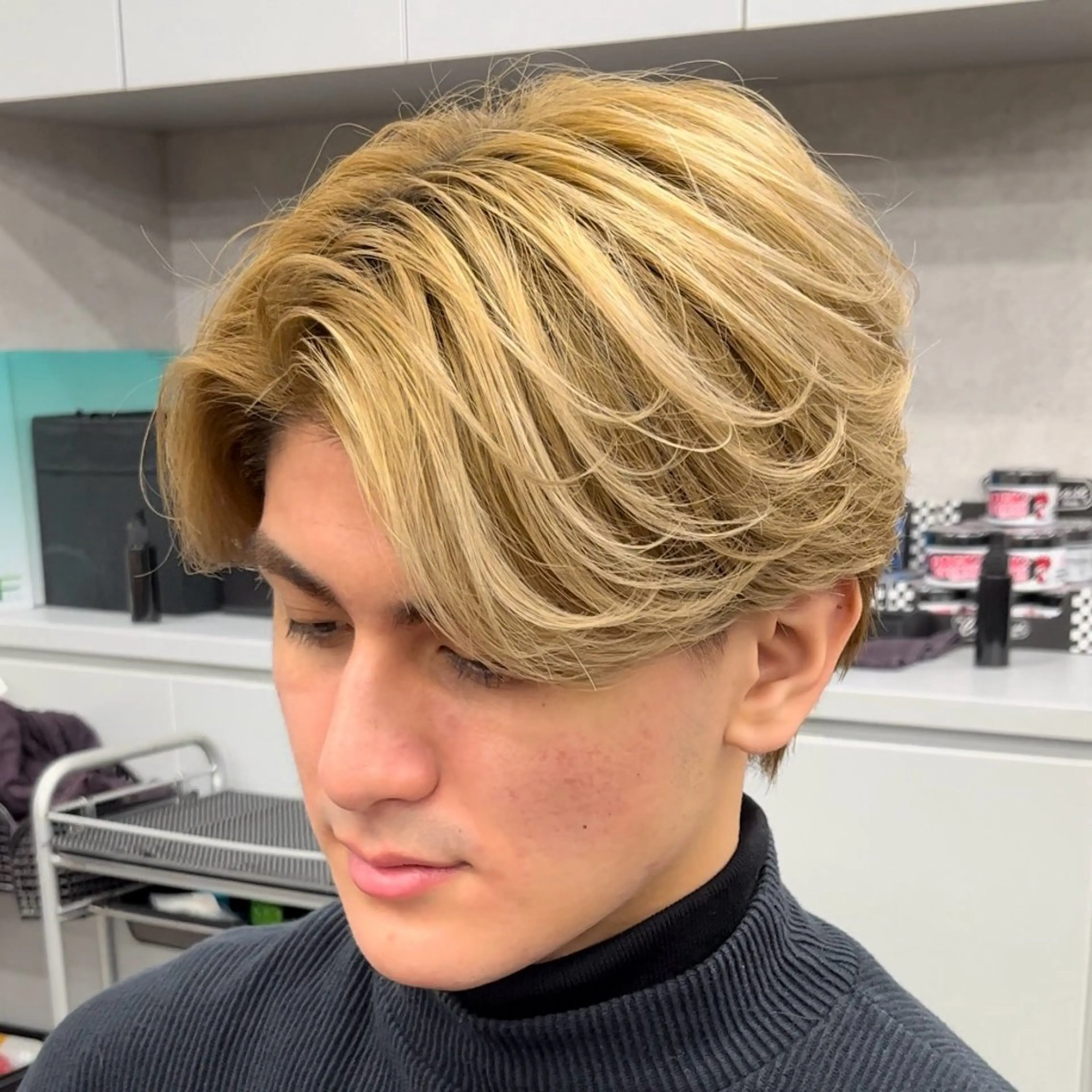 ショート カラー パーマ メンズ カット パーマ センターパート マスターかずまのヘアスタイル