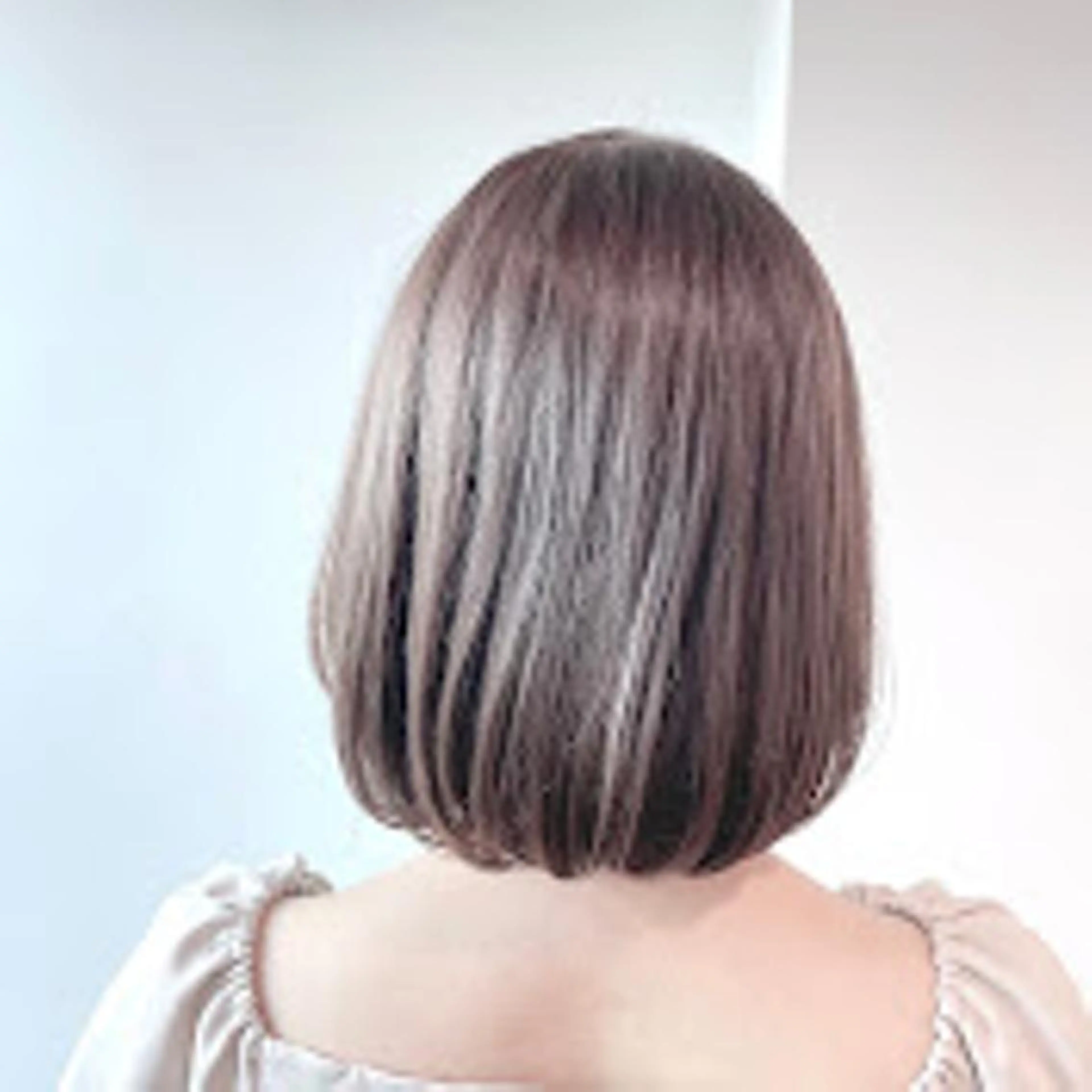 カラー 🪞SHE池袋 Official🪞のヘアスタイル