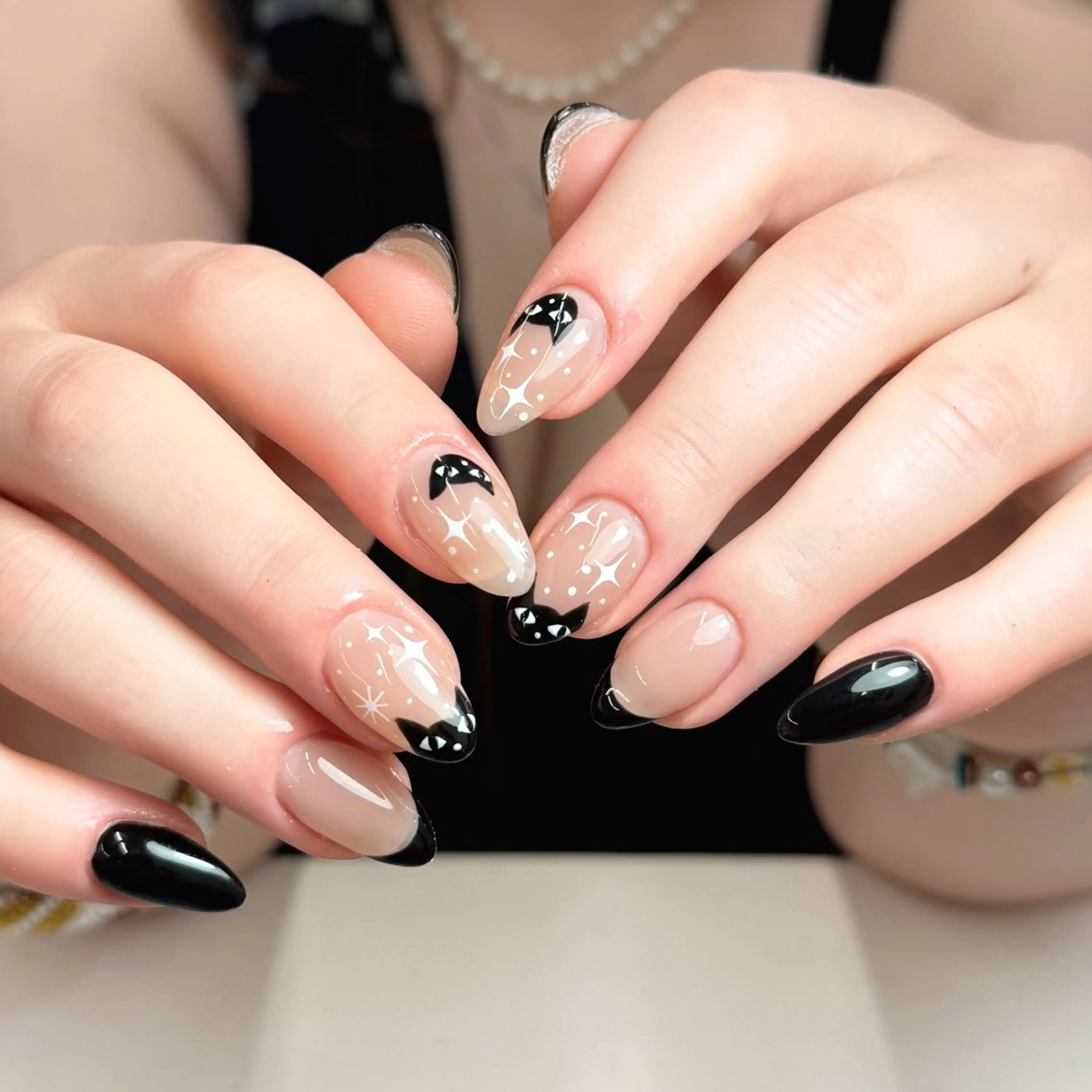 ロング NOA NAILのネイルデザイン