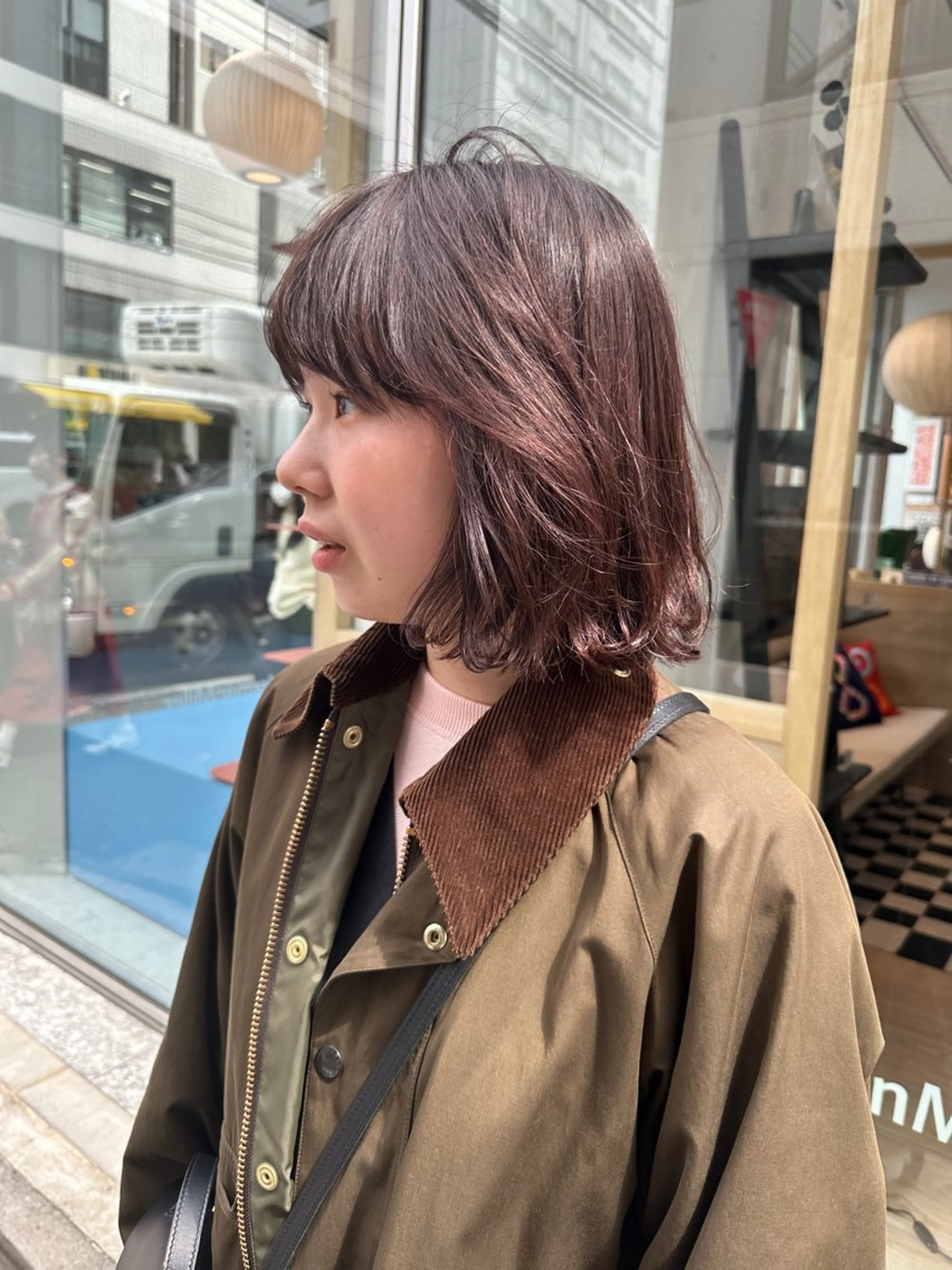 ショート カラー ベージュカラー ラベンダーカラー ラベンダーベージュ カット ヘアカラー トリートメント ボブ/レイヤー/ケア パーマ/透明感カラーのヘアスタイル