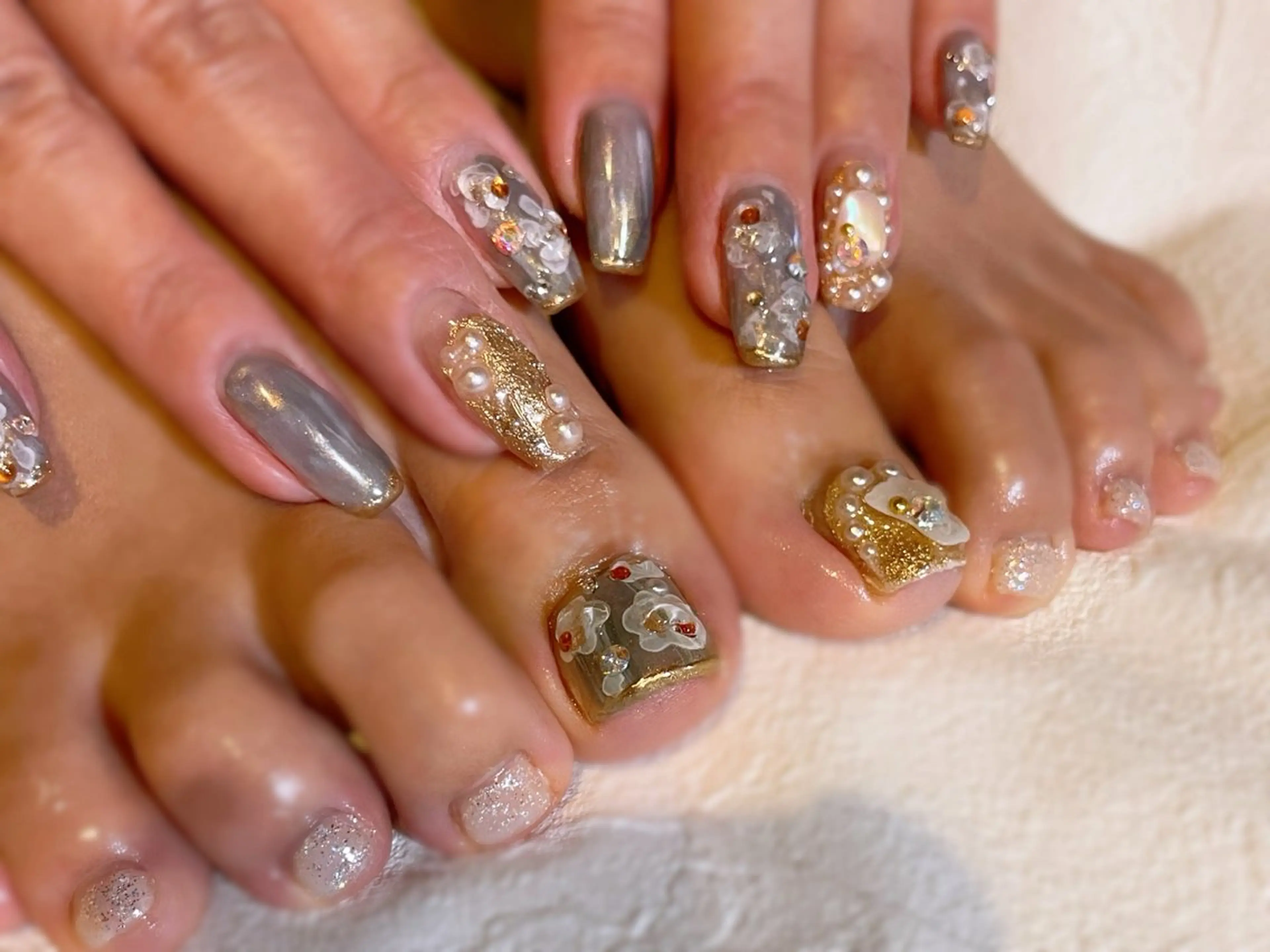 ネイル フットネイル ニュアンスネイル フットネイル G's  nail所属・横浜本郷台駅 《G's nail》のネイルデザイン