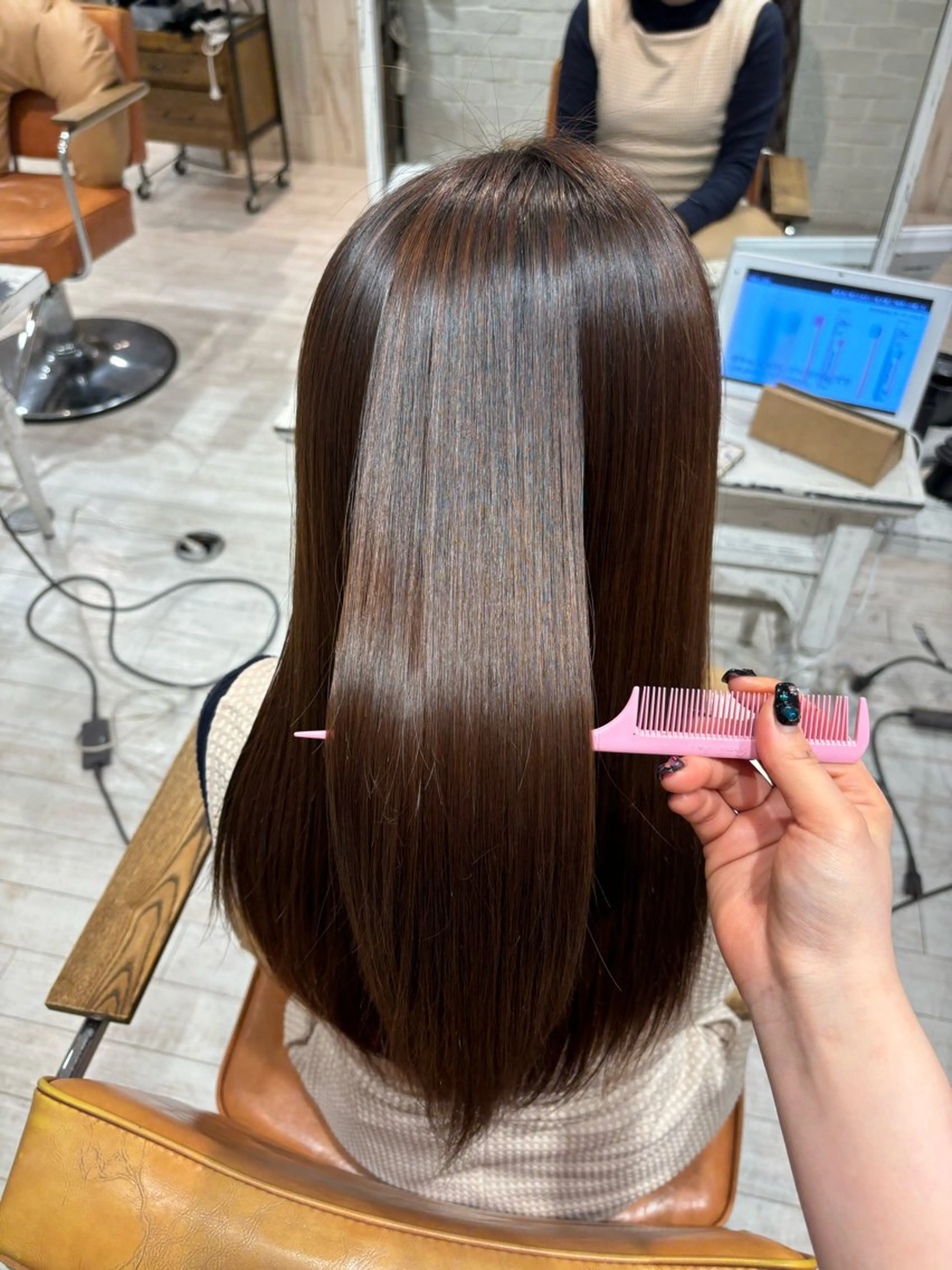 ロング 髪質改善 縮毛矯正 高橋 楓🩰‎のヘアスタイル