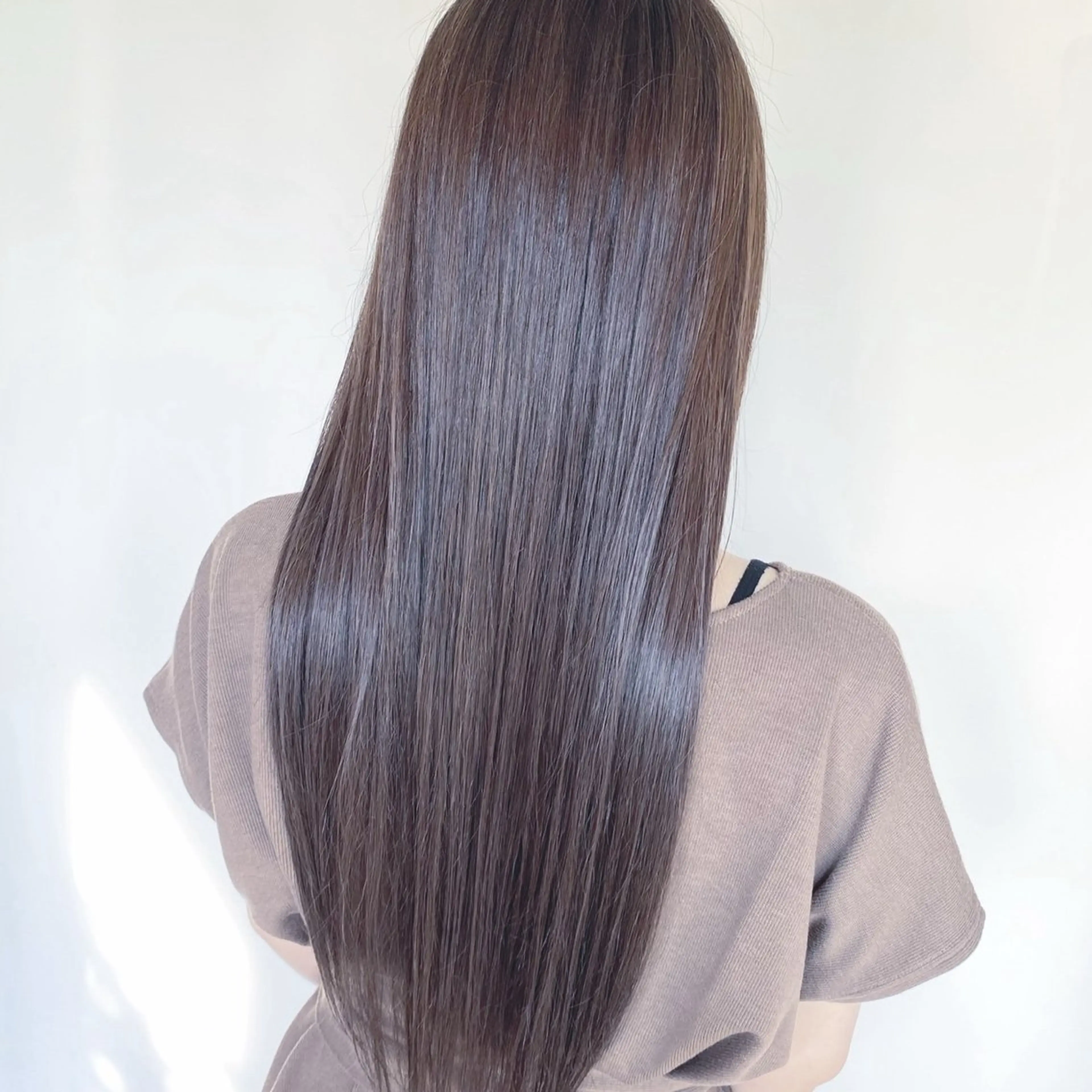 ロング 坂本 聖奈のヘアスタイル