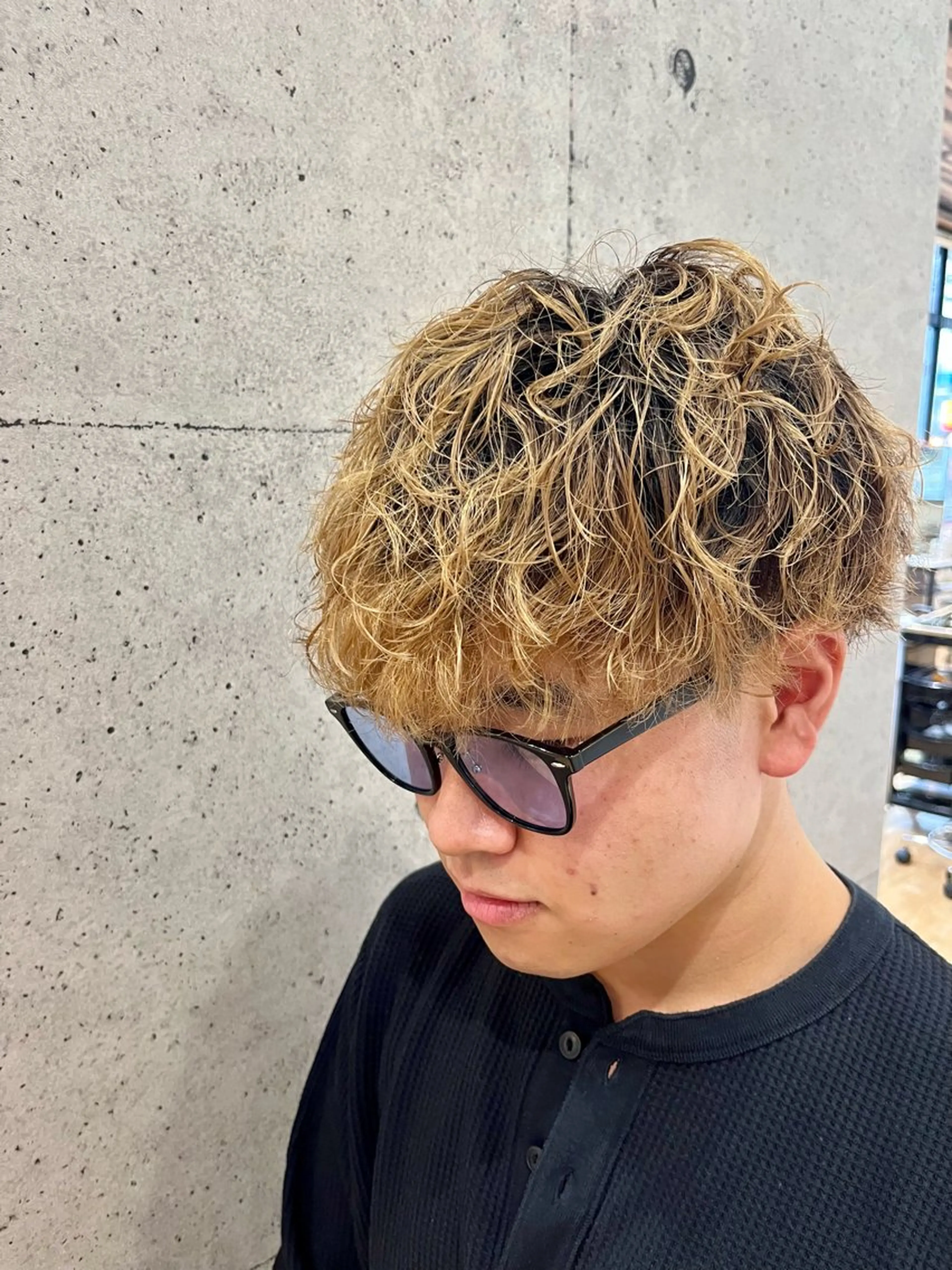 ショート カラー パーマ メンズ カット パーマ 仁木 謙太のヘアスタイル