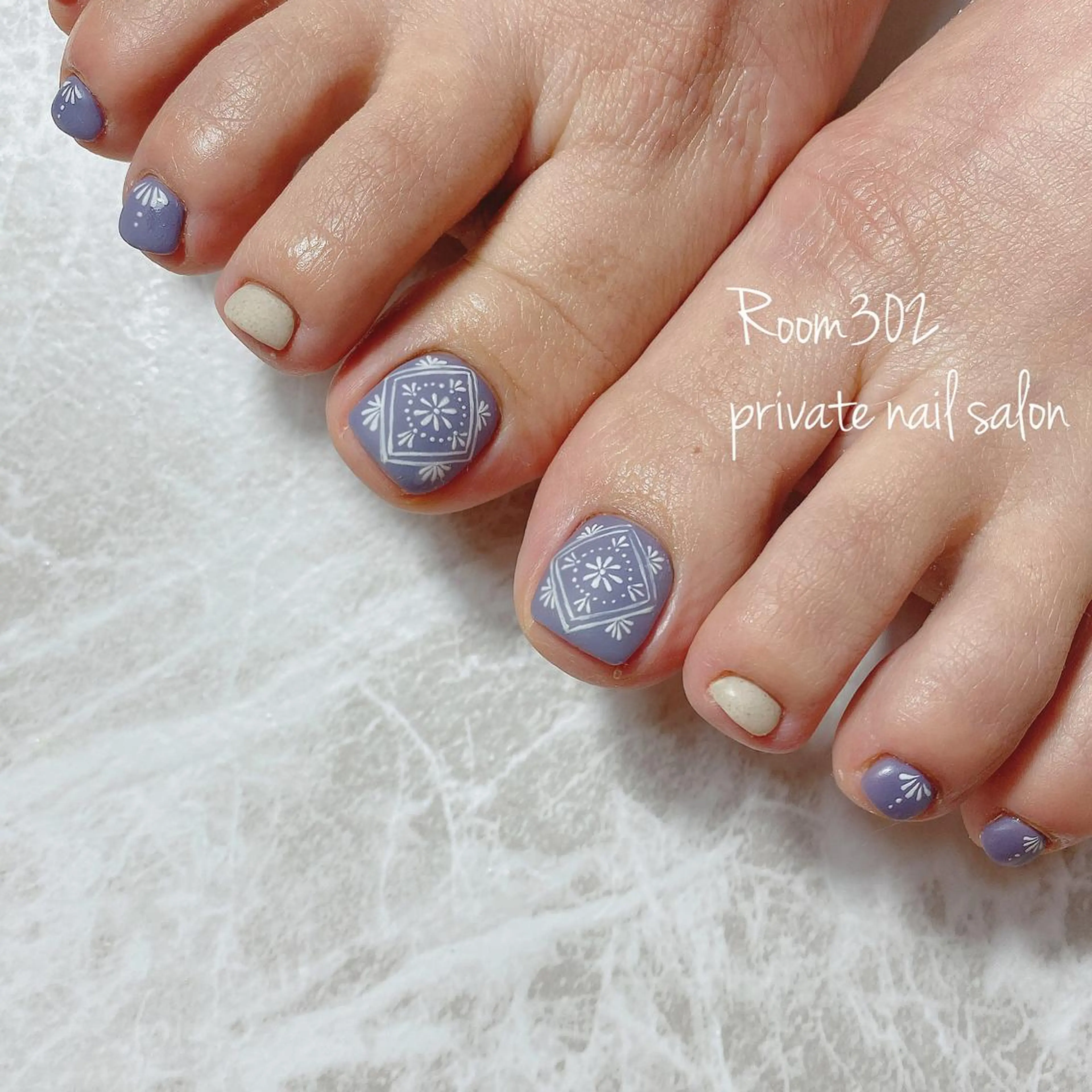 ネイル アートネイル Room 302のネイルデザイン