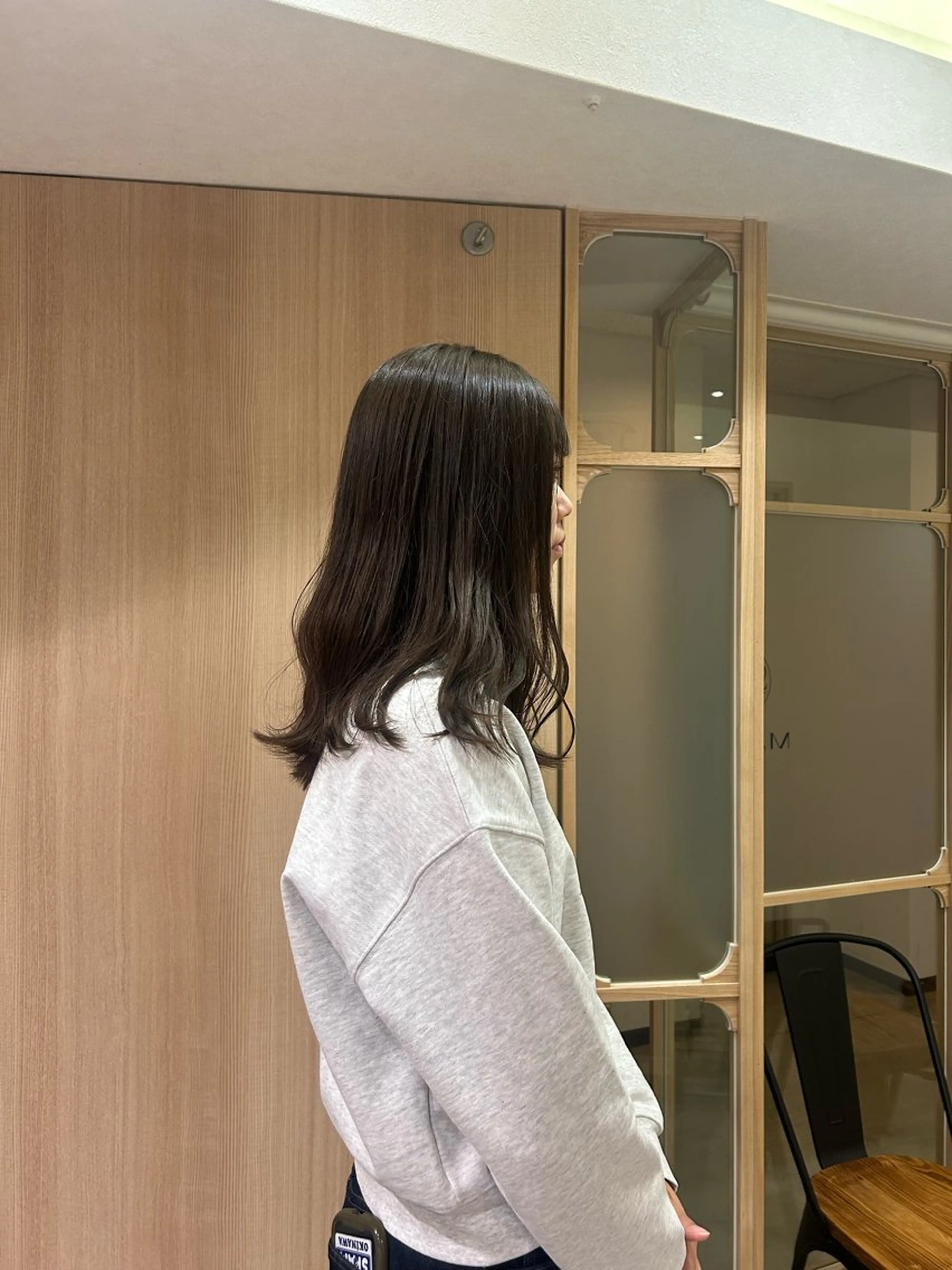 セミロング Rosierbleu 大工のヘアスタイル