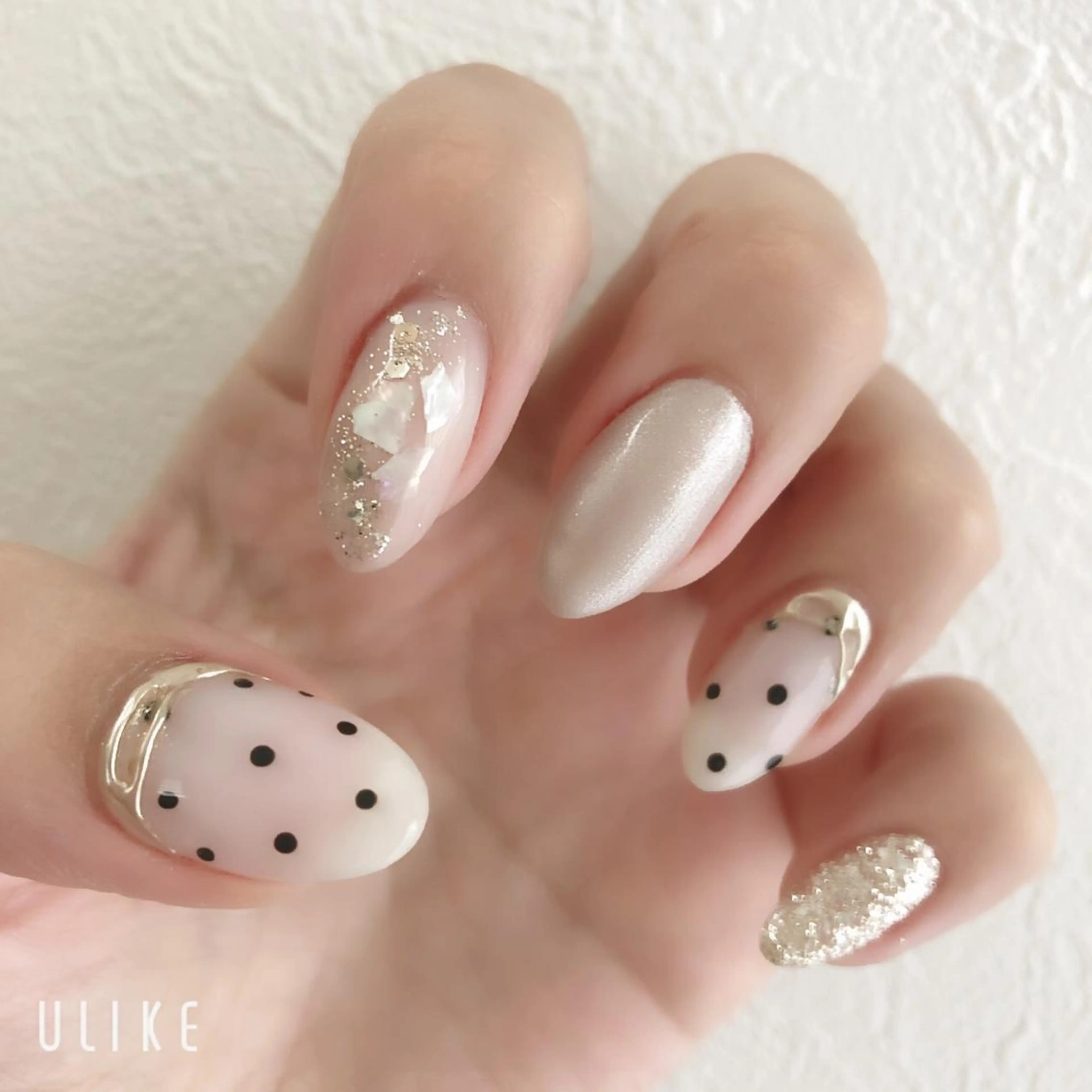 ネイル クリアネイル ドット ジェルネイル 夏ネイル ホワイト Azulsou 廣川愛のネイルデザイン